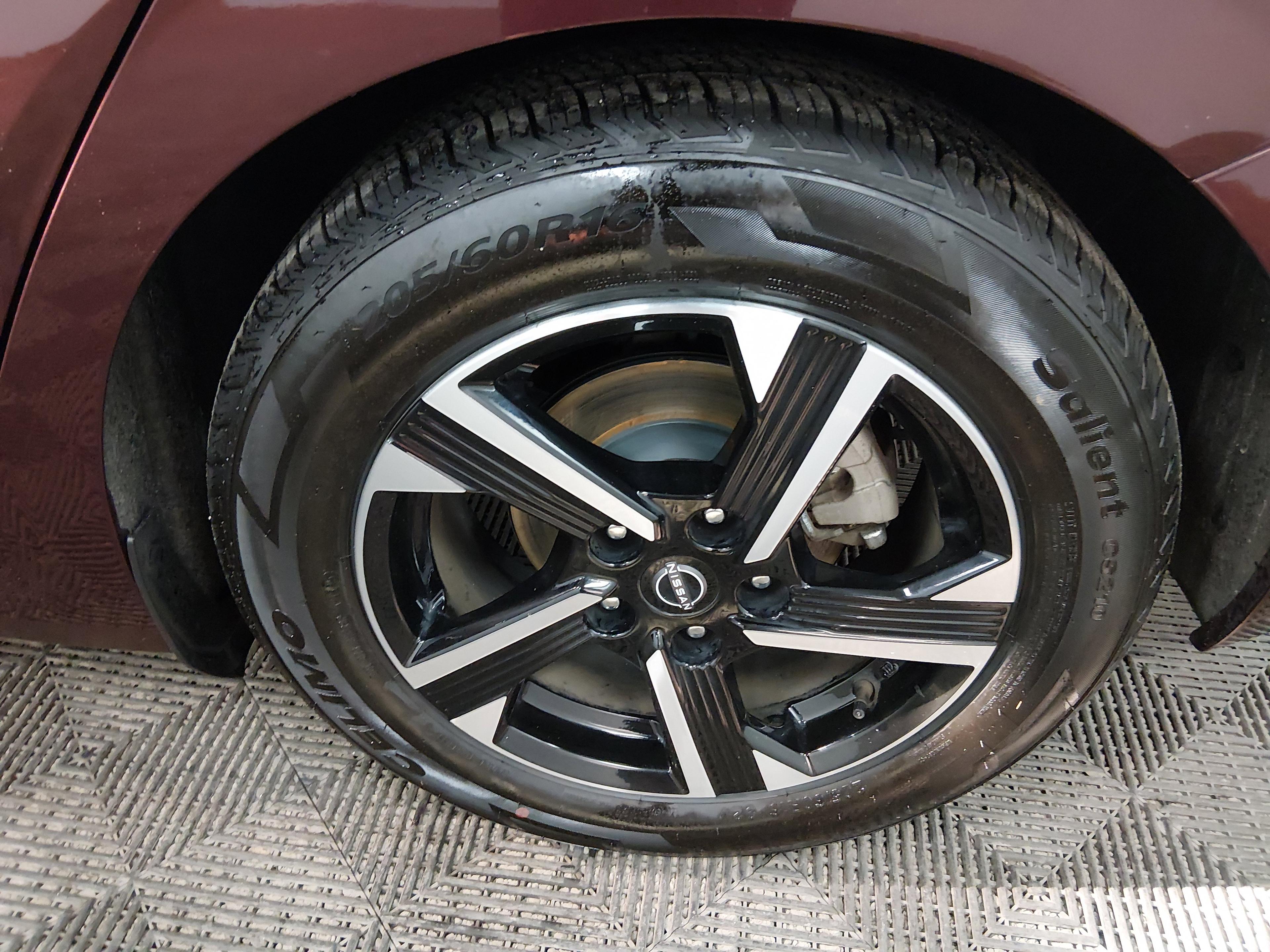 Nissan Sentra Sv Cvt - Thumbnail 10