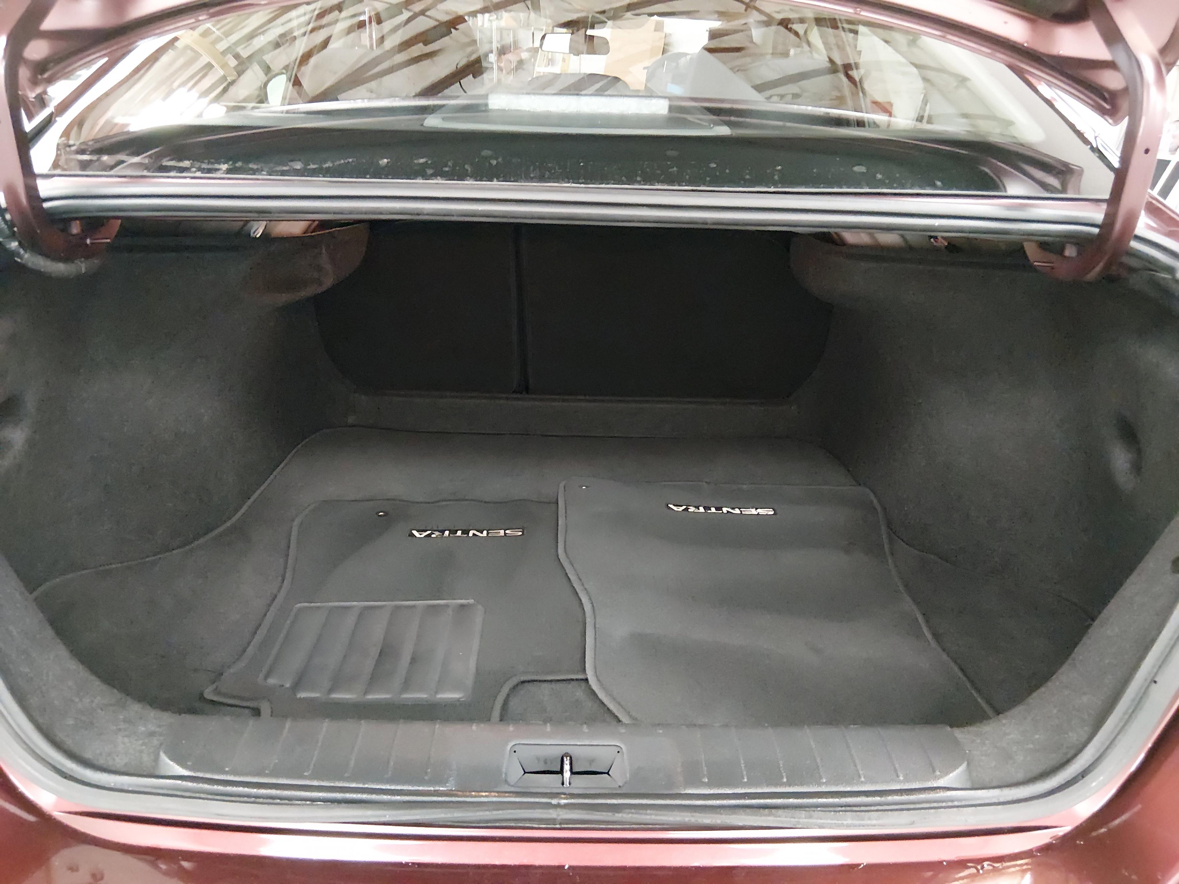 Nissan Sentra Sv Cvt - Thumbnail 11