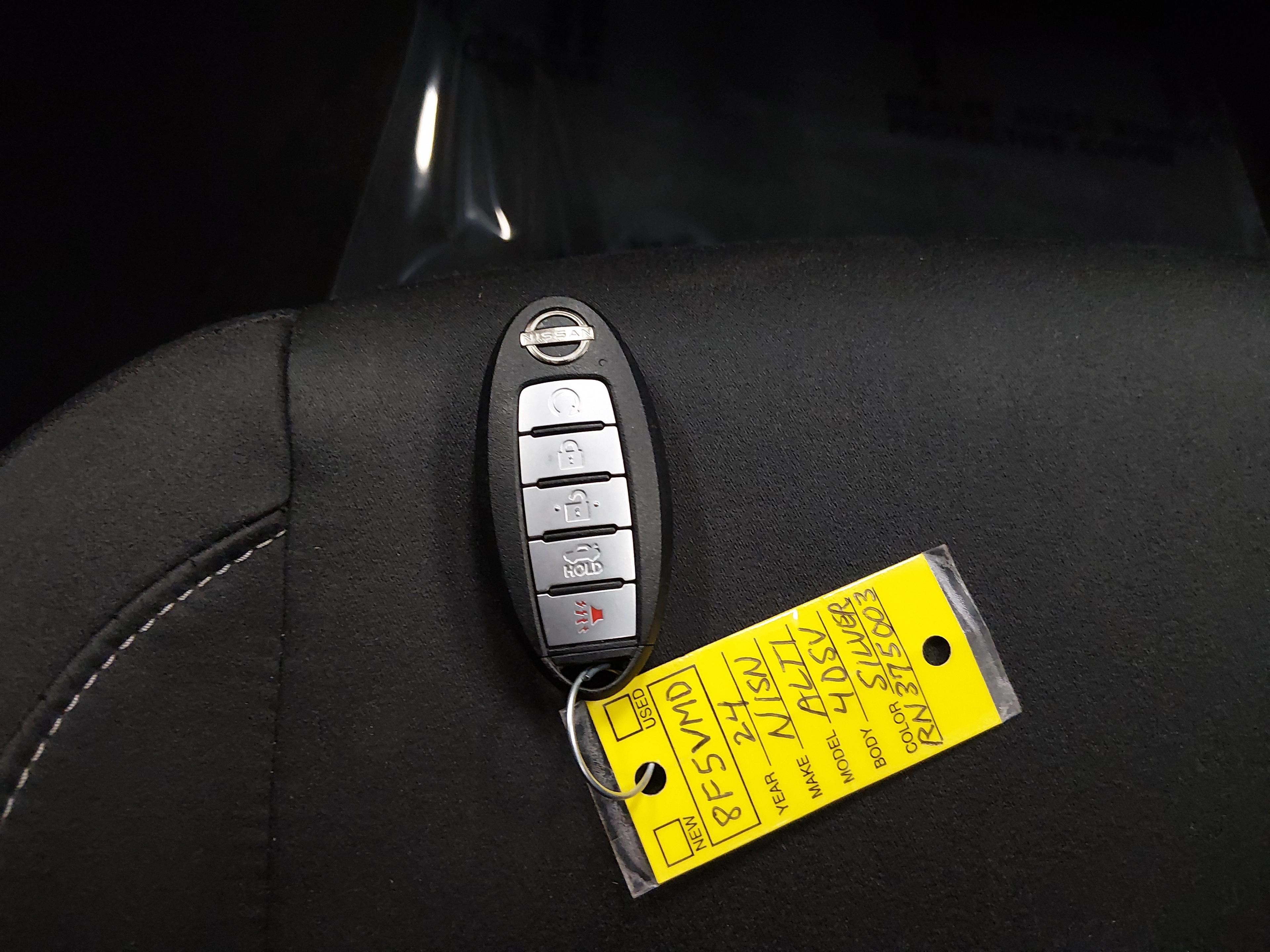 Nissan Altima 2.5 Sv Sedan - Thumbnail 15