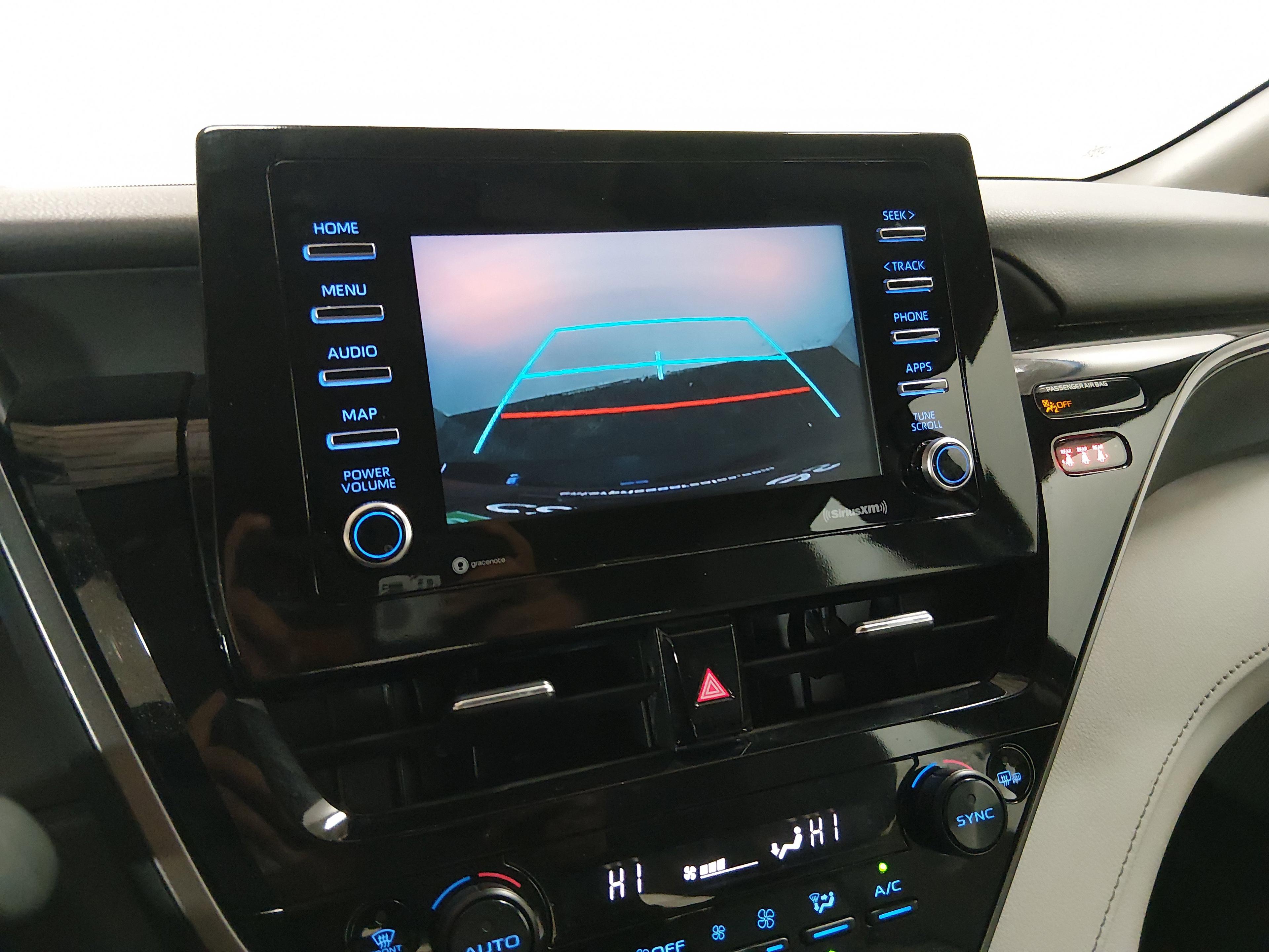 Toyota Camry Se Auto - Thumbnail 16