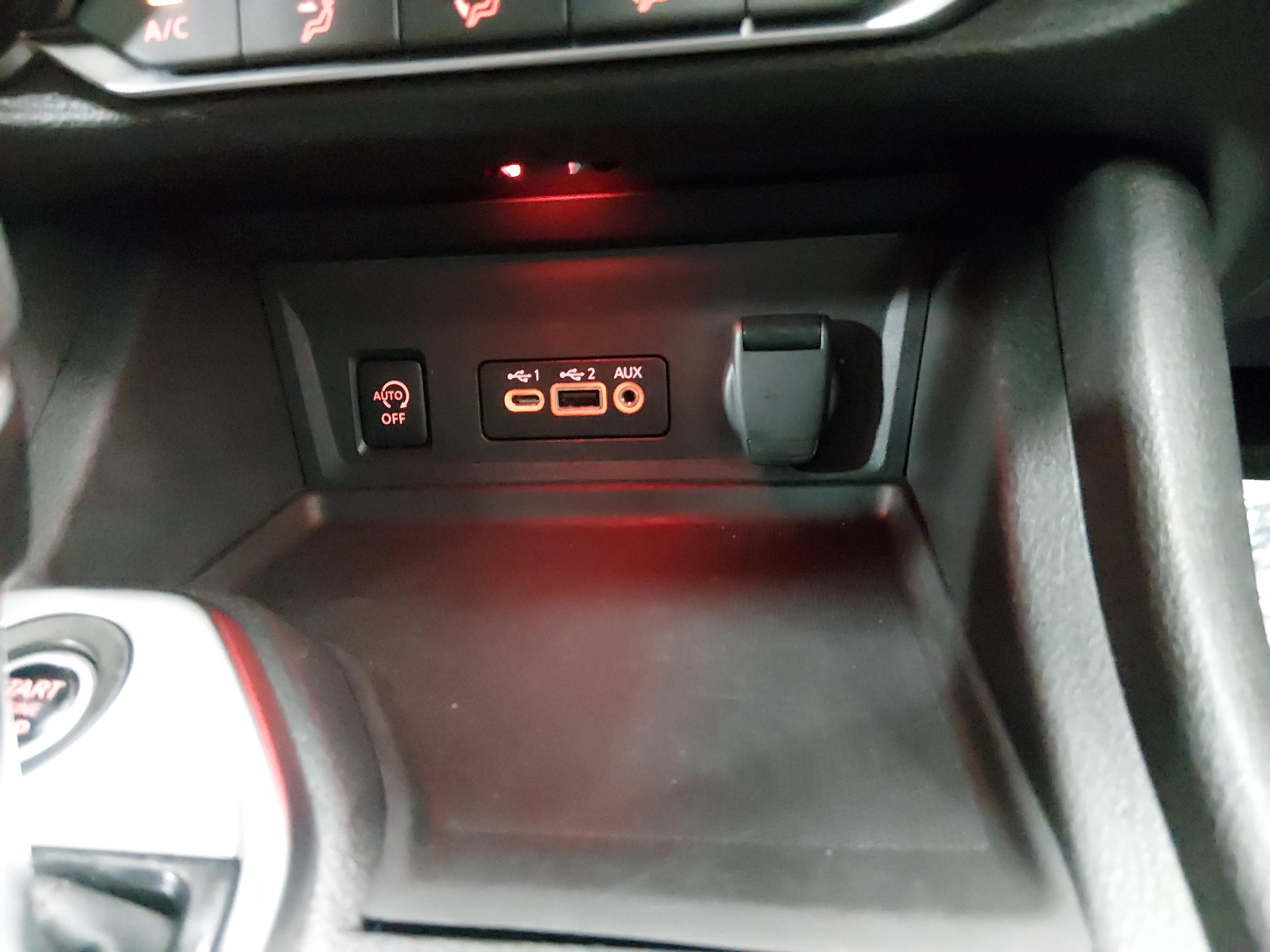 Nissan Sentra Sv Cvt - Thumbnail 18