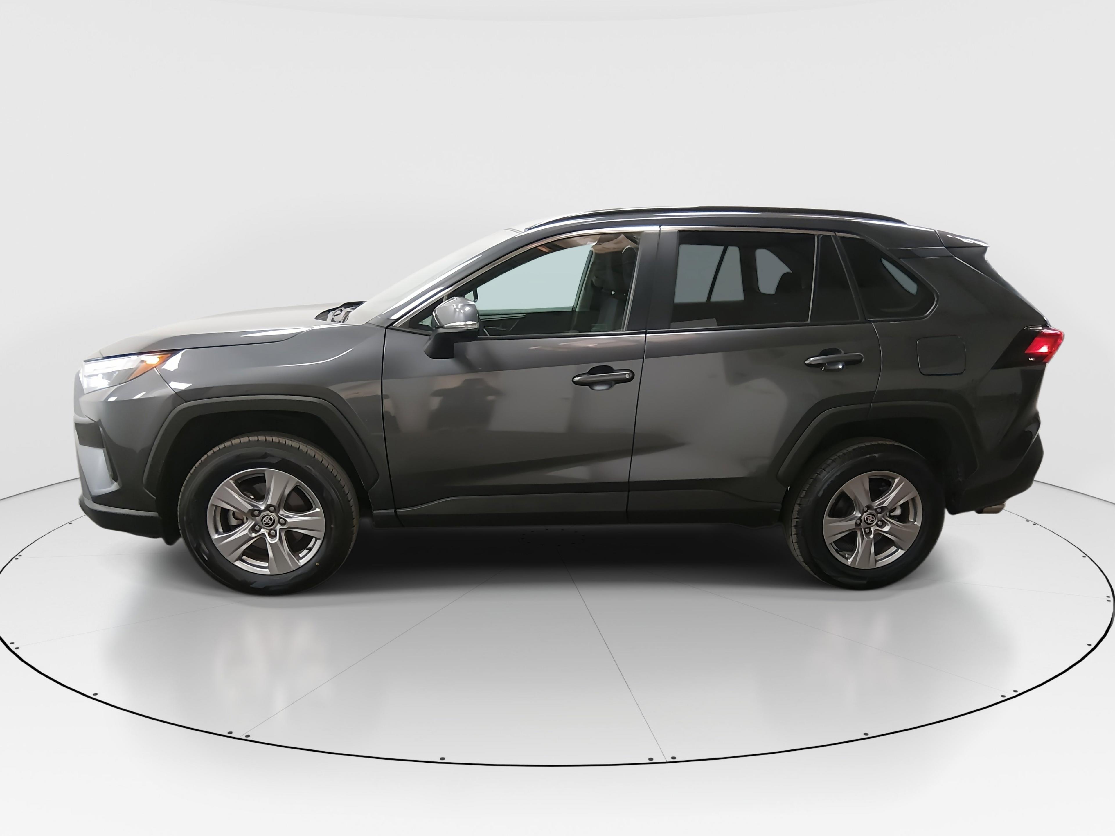 Toyota Rav4 Xle Fwd - Thumbnail 4
