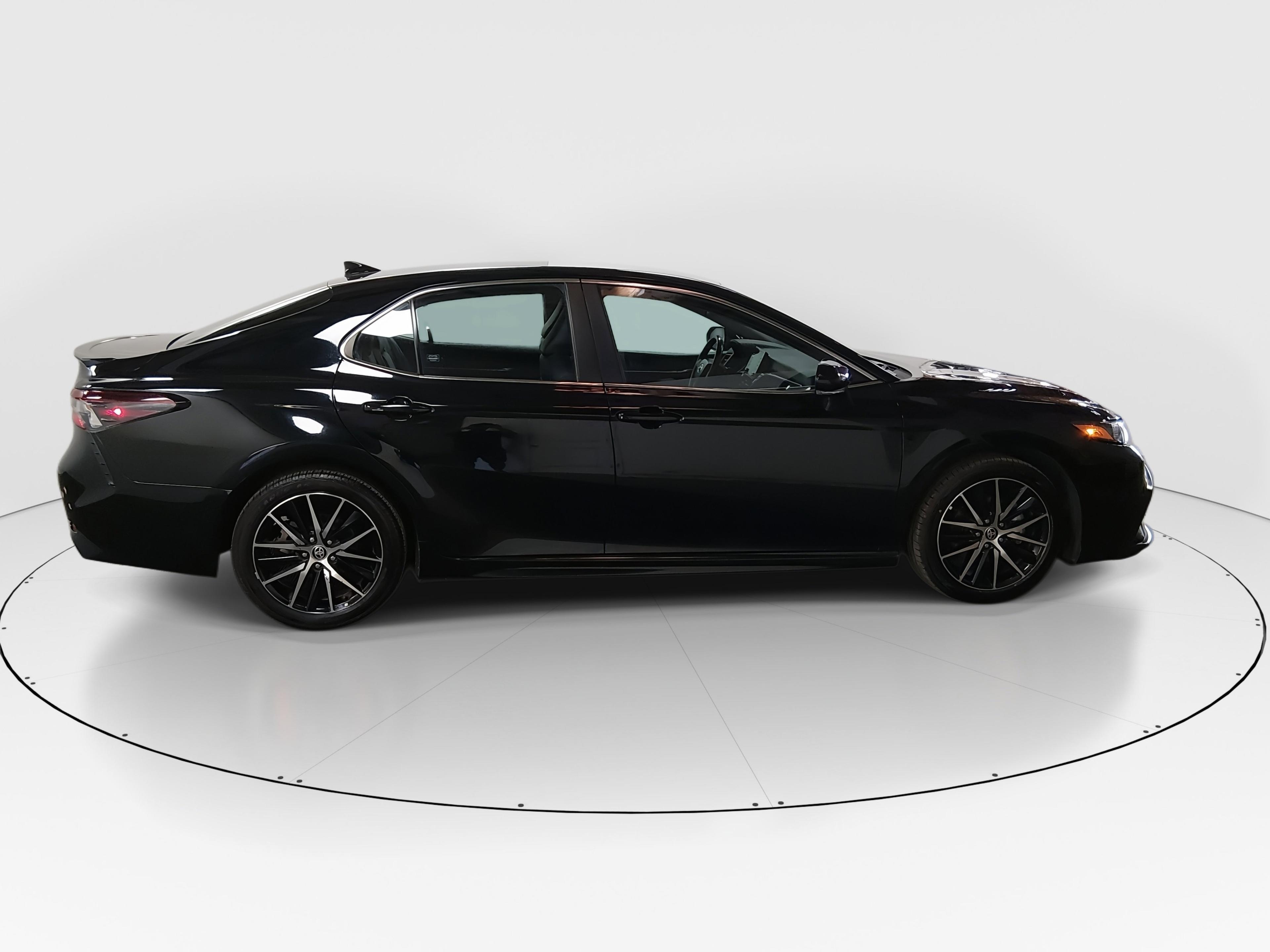 Toyota Camry Se Auto - Thumbnail 8