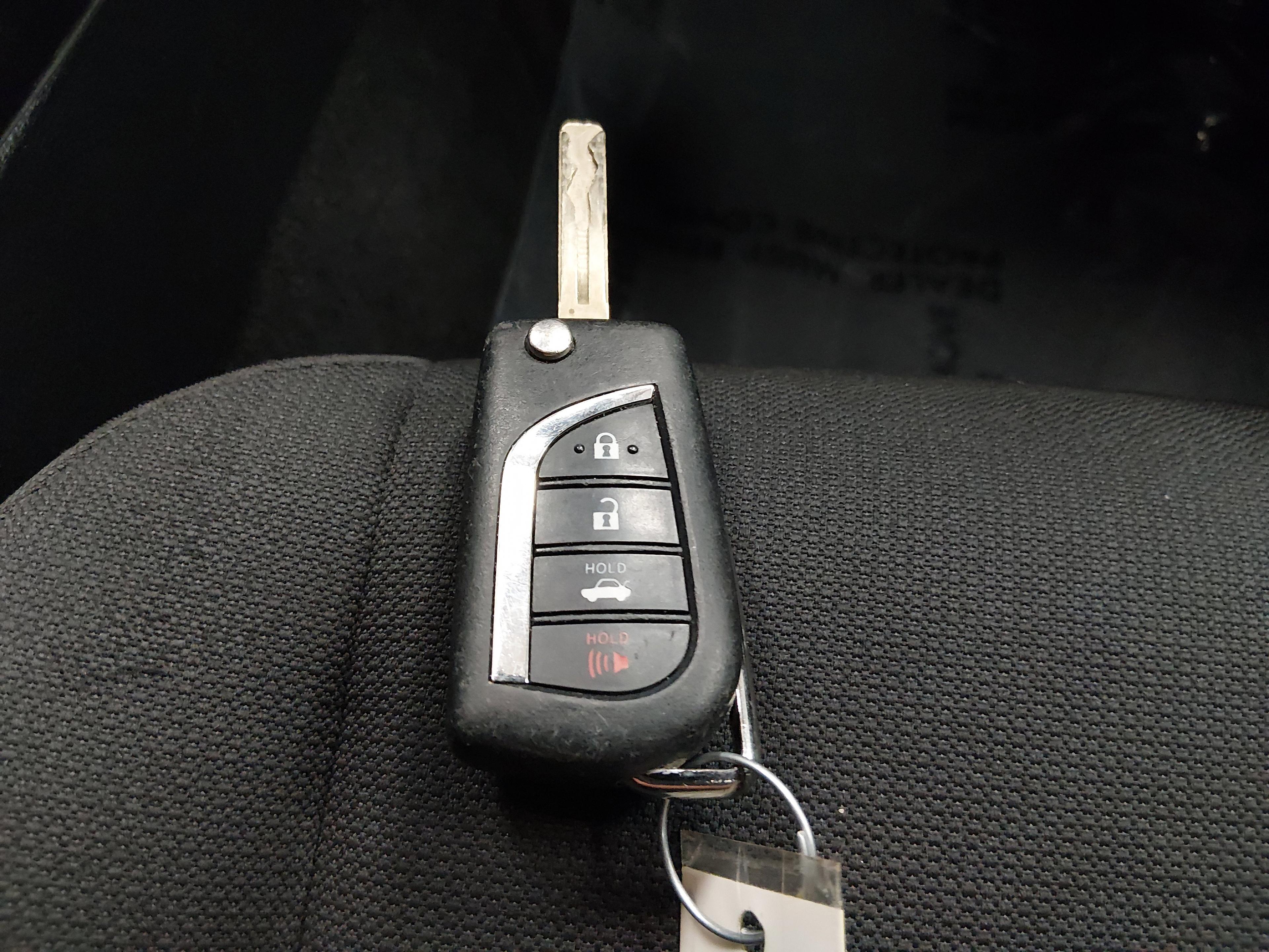 Toyota Corolla Le Cvt - Thumbnail 15