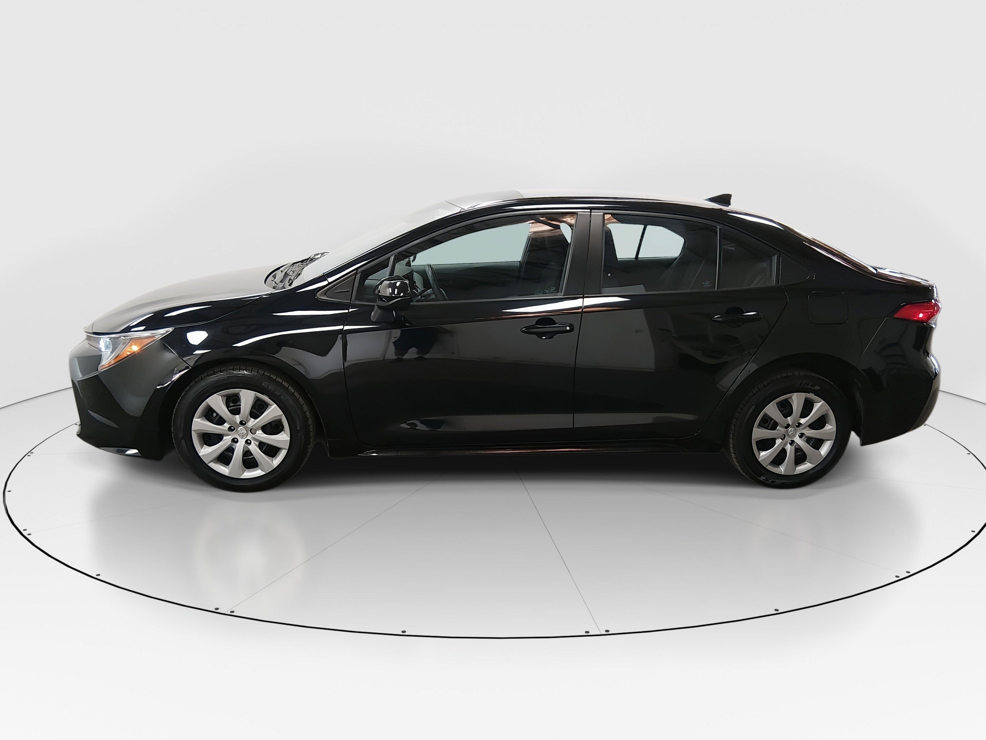 Toyota Corolla Le Cvt - Thumbnail 4