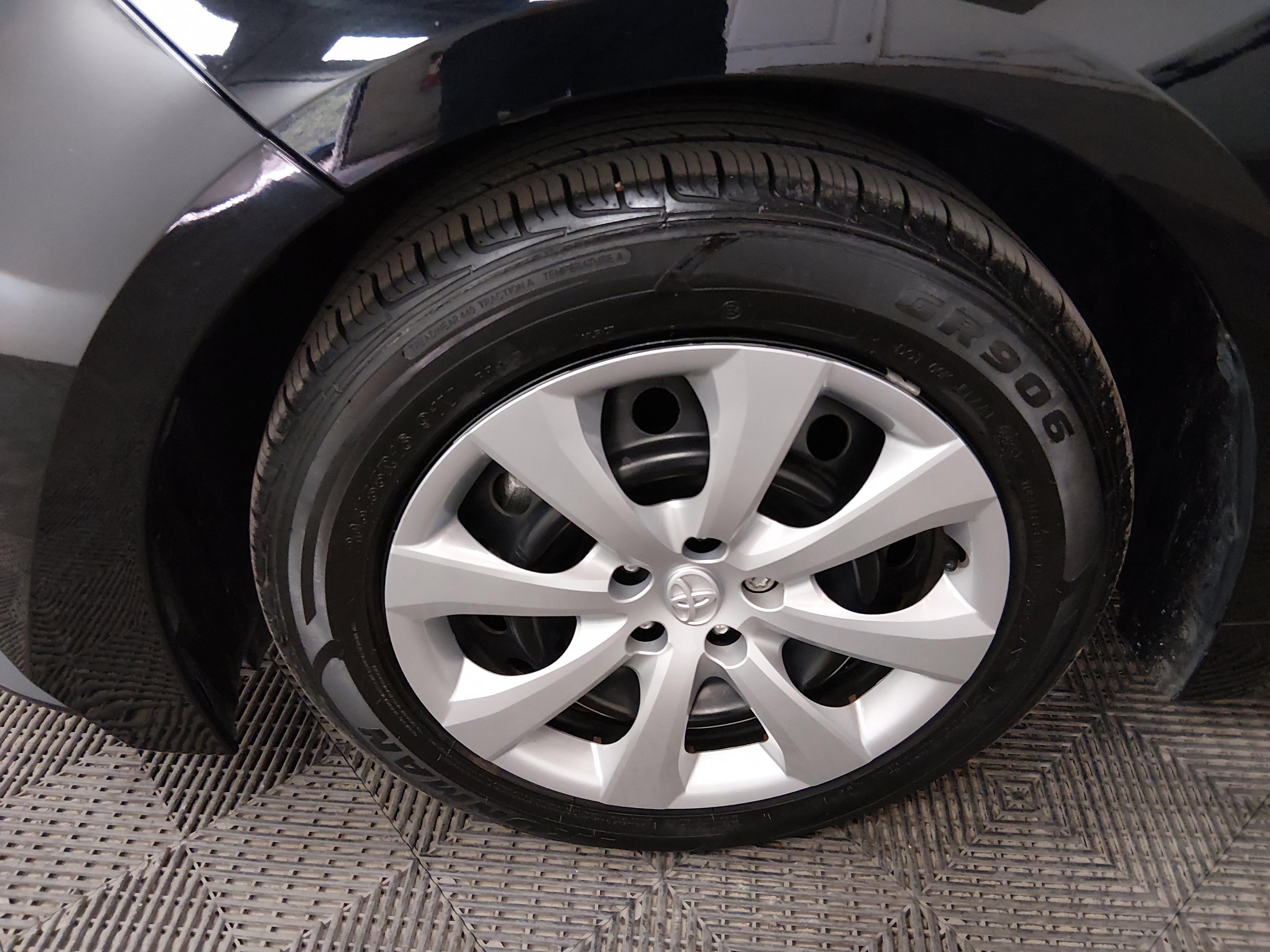 Toyota Corolla Le Cvt - Thumbnail 10