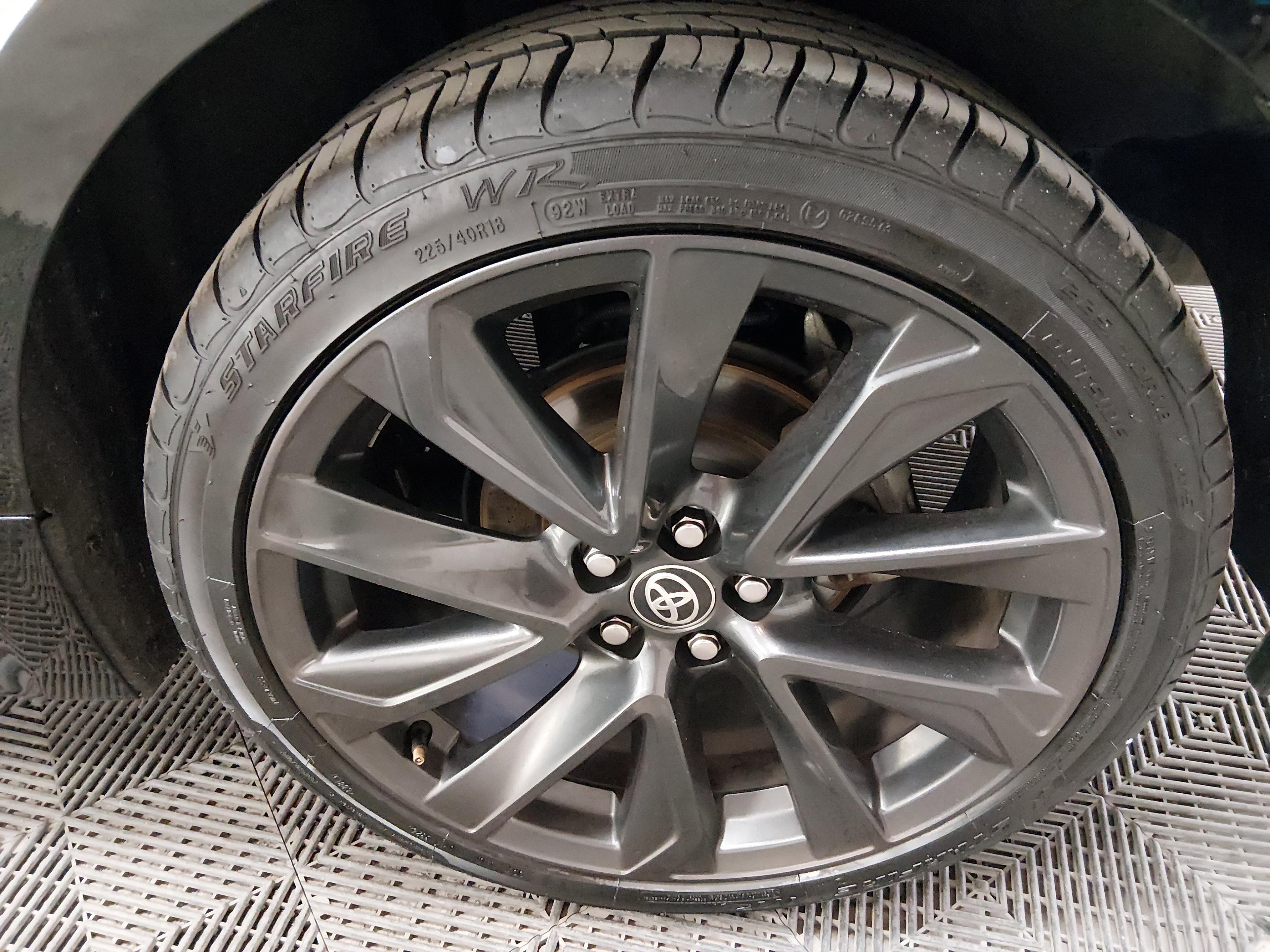 Toyota Corolla Se Cvt - Thumbnail 10