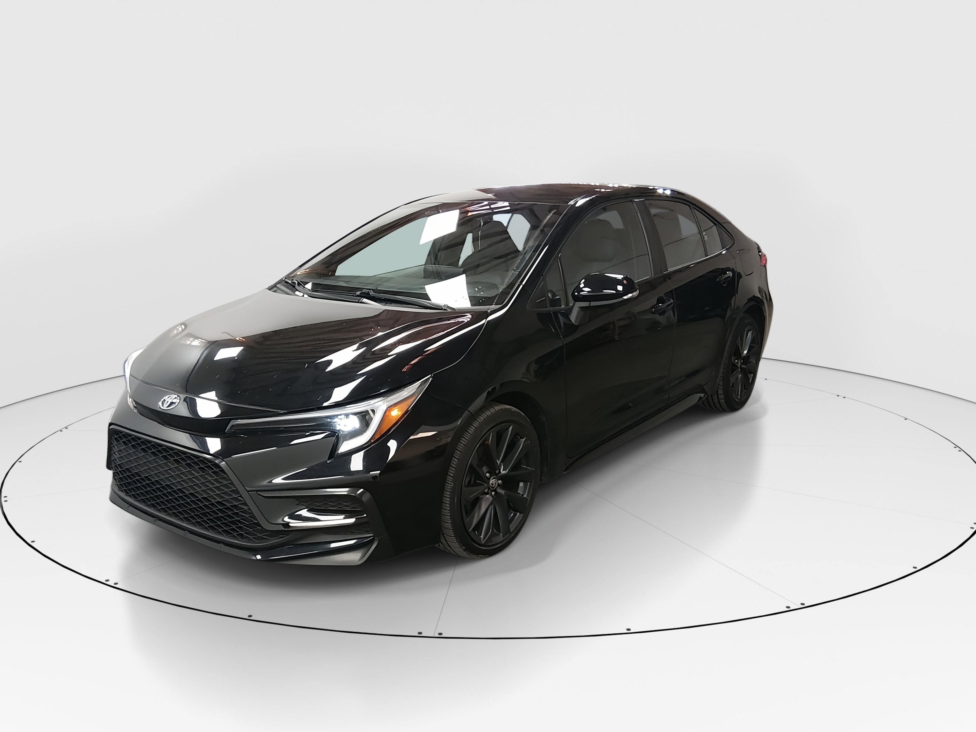 Toyota Corolla Se Cvt - Thumbnail 3