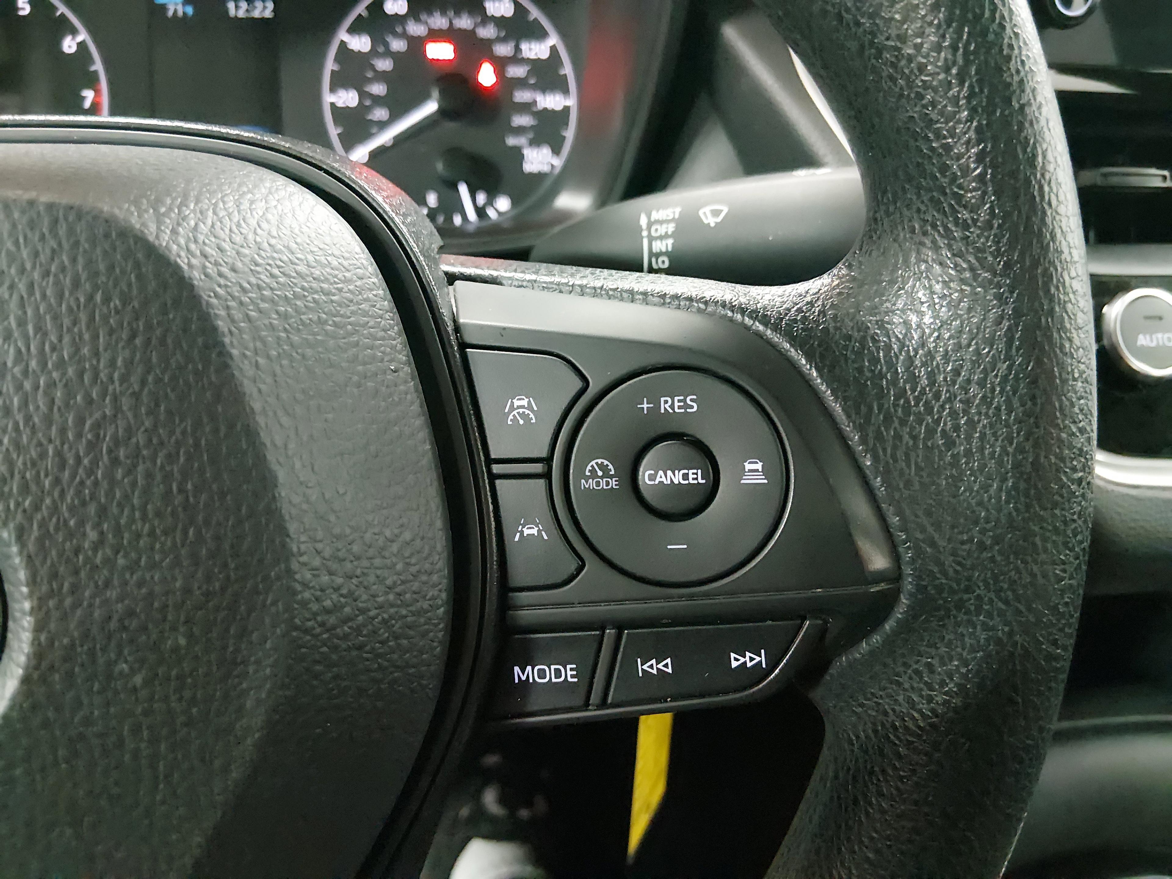 Toyota Corolla Le Cvt - Thumbnail 17