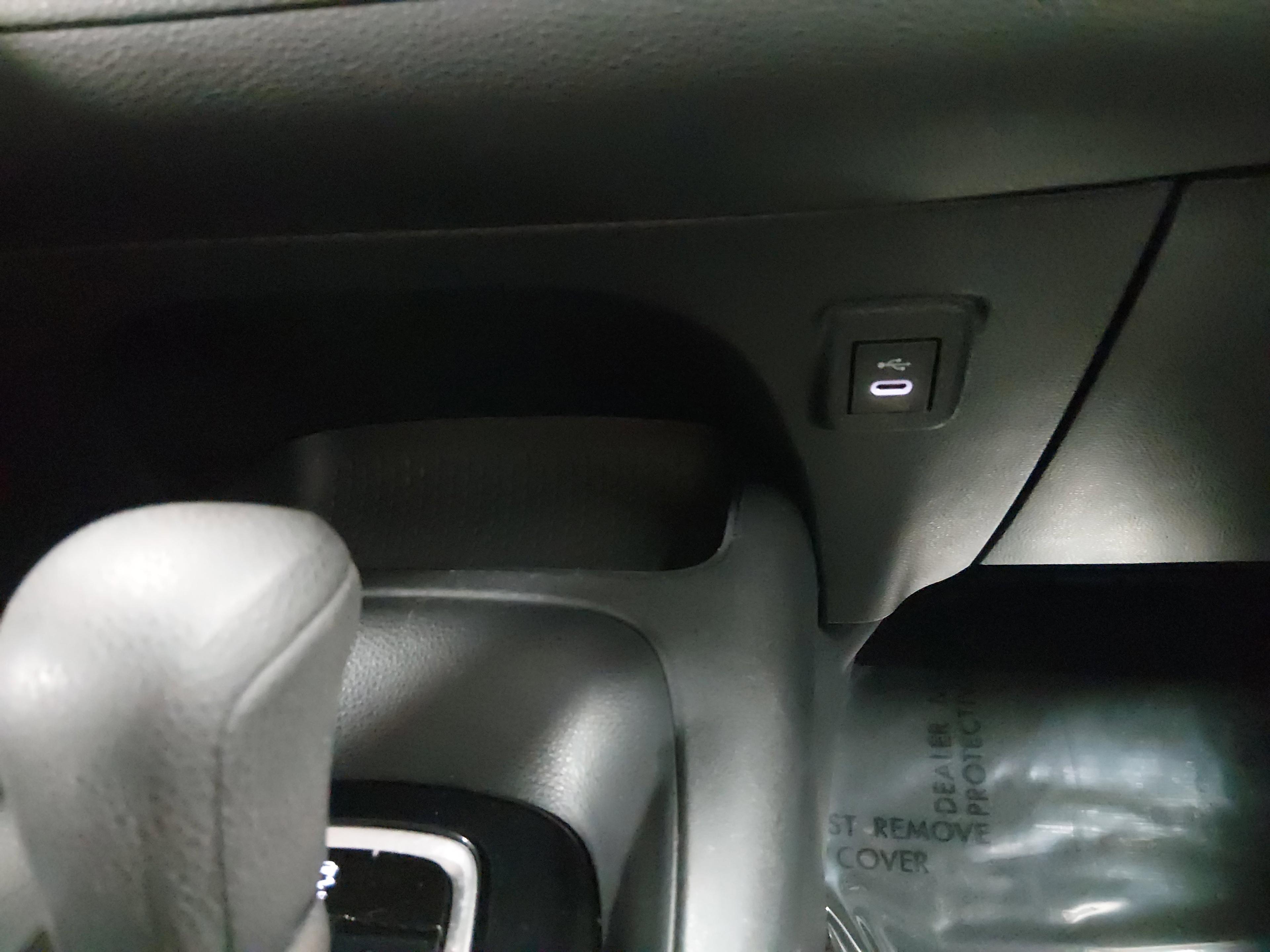 Toyota Corolla Le Cvt - Thumbnail 18