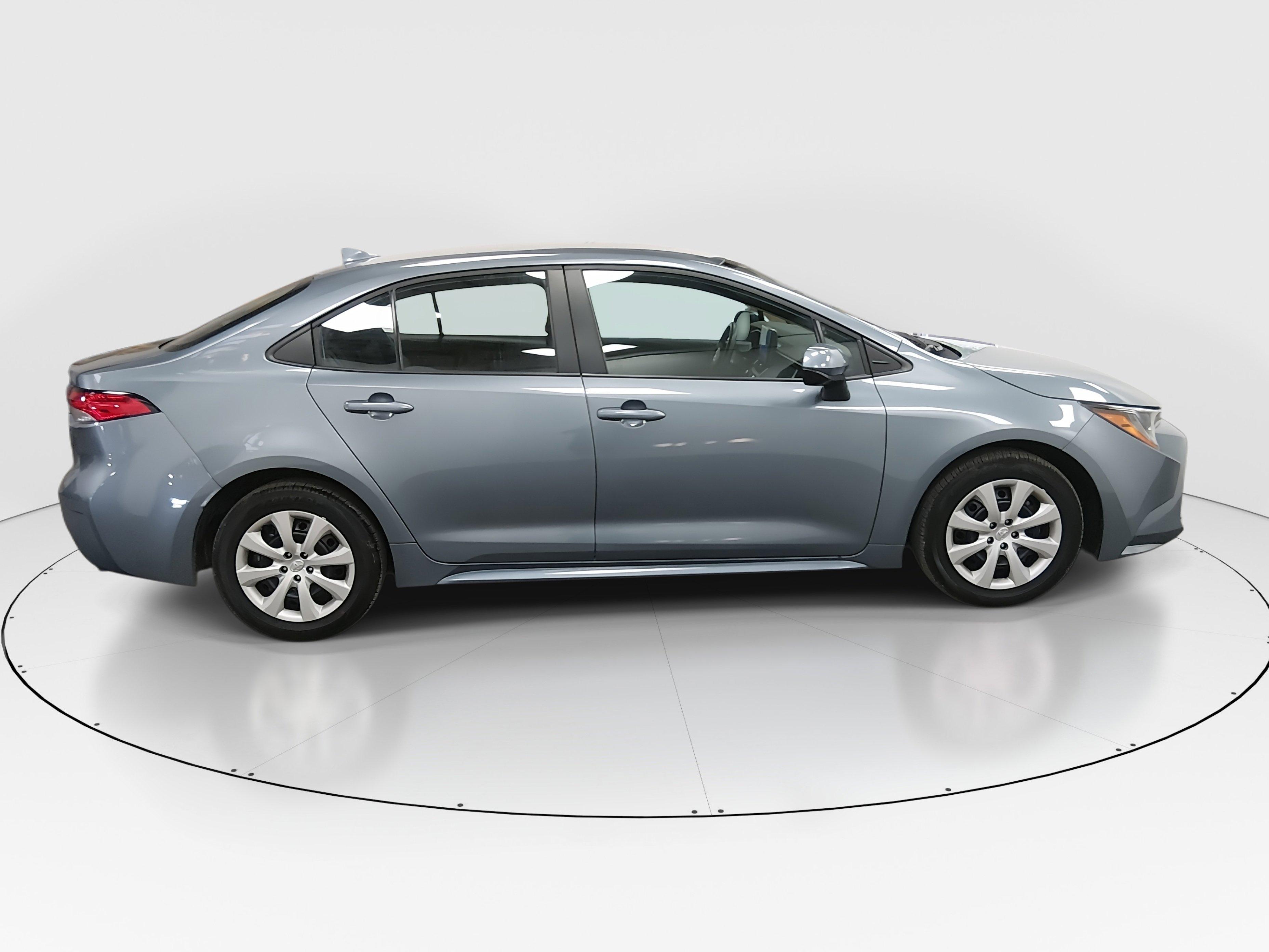 Toyota Corolla Le Cvt - Thumbnail 8