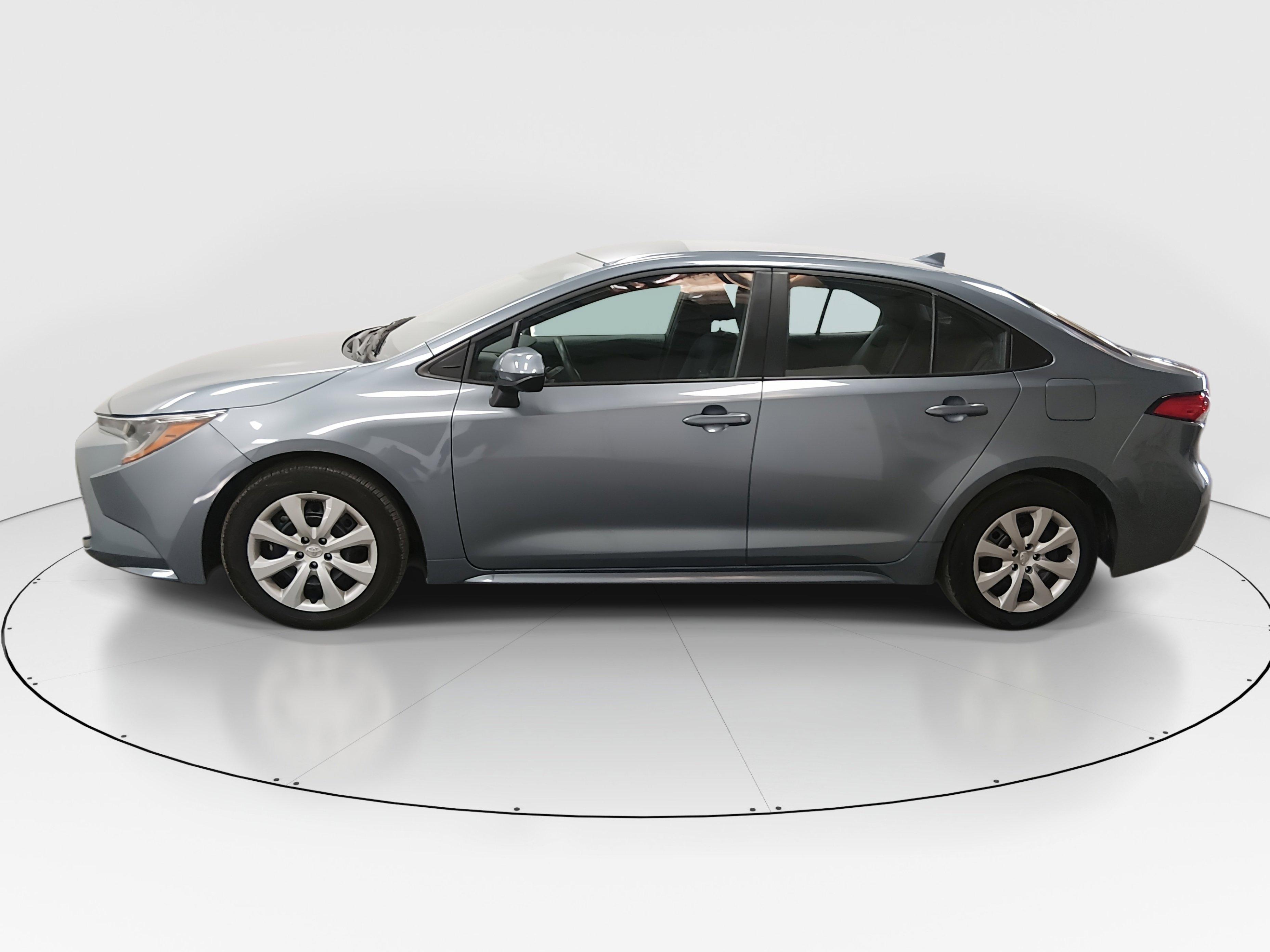 Toyota Corolla Le Cvt - Thumbnail 4