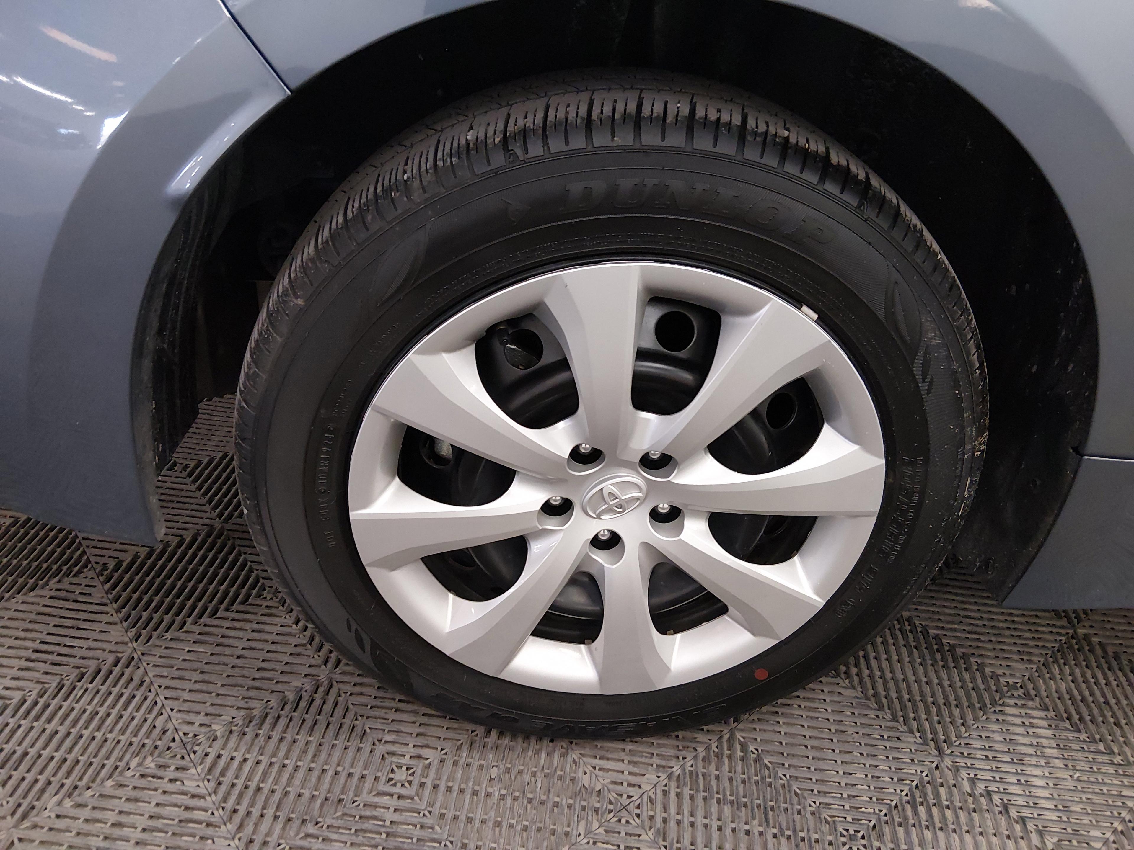 Toyota Corolla Le Cvt - Thumbnail 10