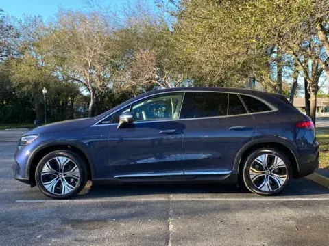 Mercedes-Benz Eqe 350+ Suv - Thumbnail 3