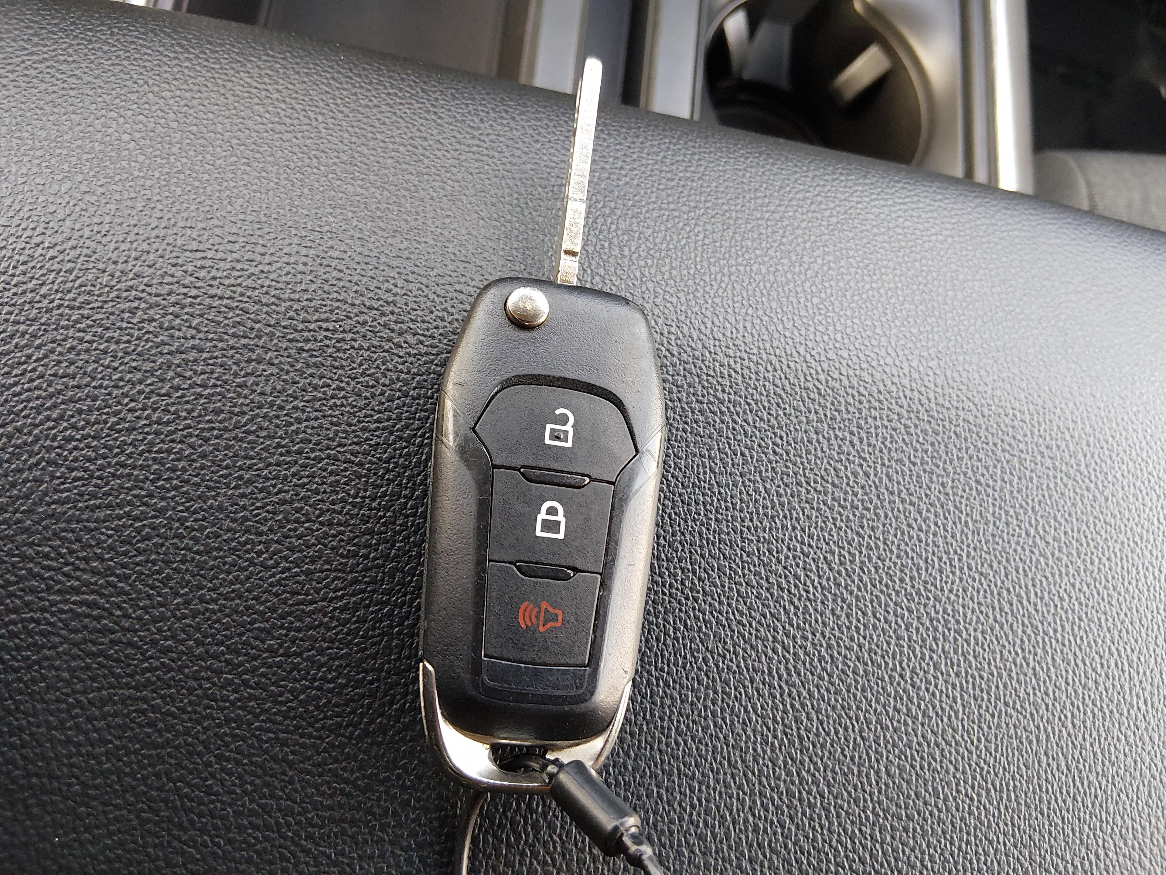 Ford F-150 Xlt 4Wd Supercrew 5.5' Box - Thumbnail 15