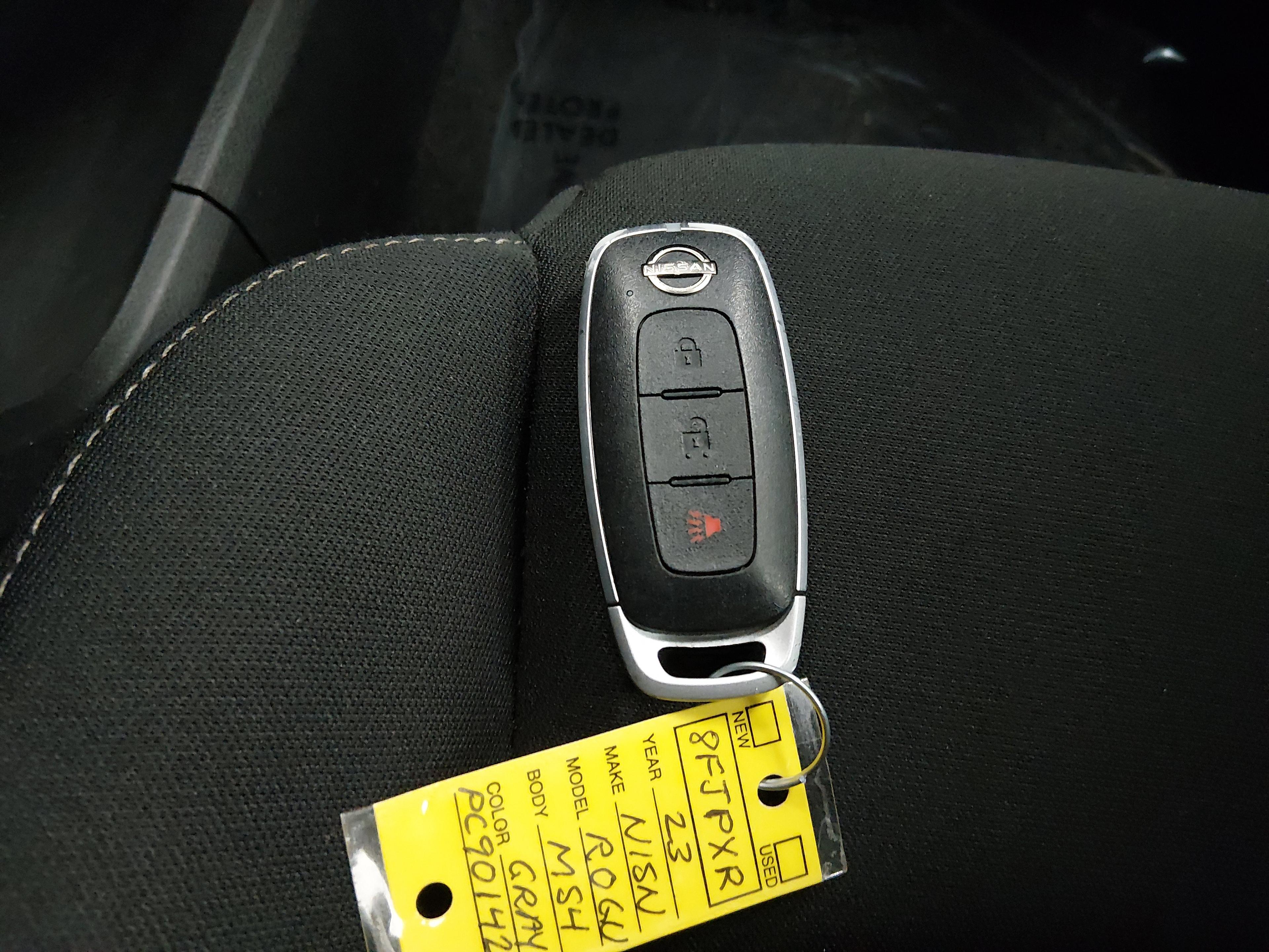 Nissan Rogue Awd S - Thumbnail 15