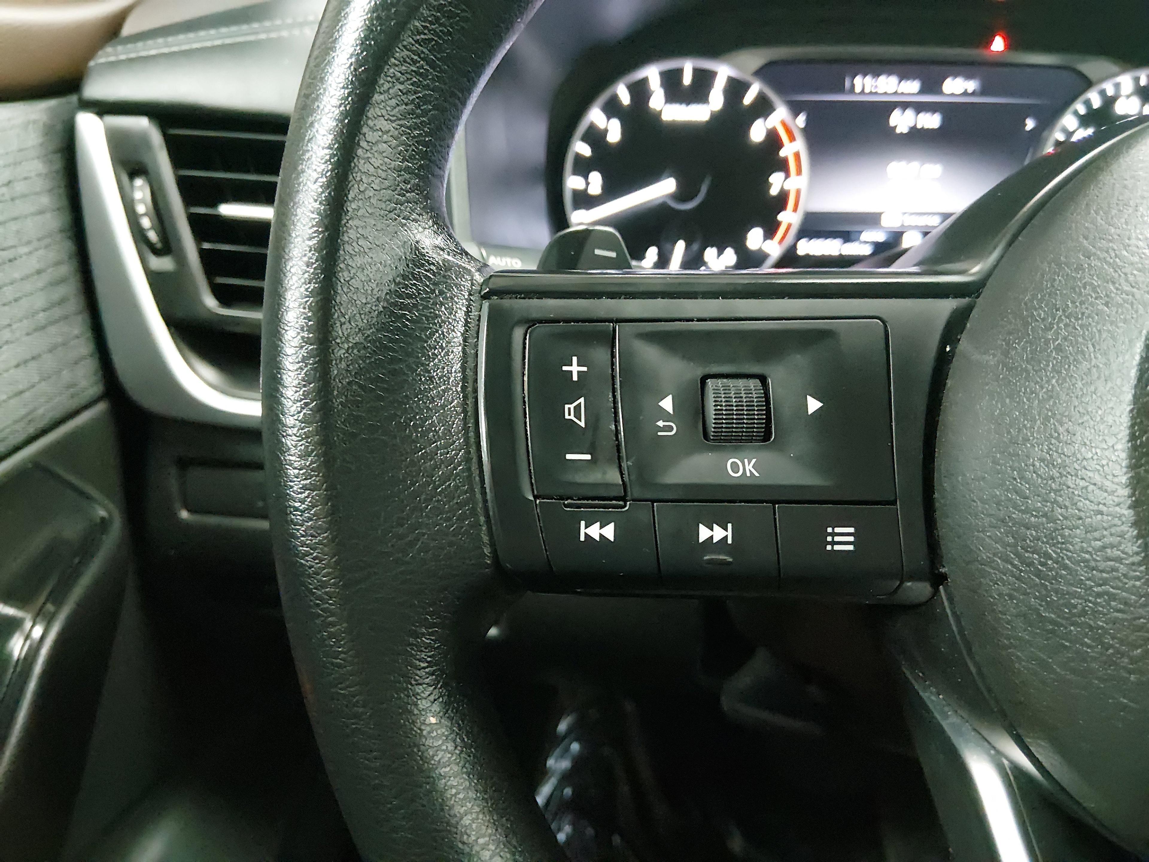 Nissan Rogue Awd S - Thumbnail 12