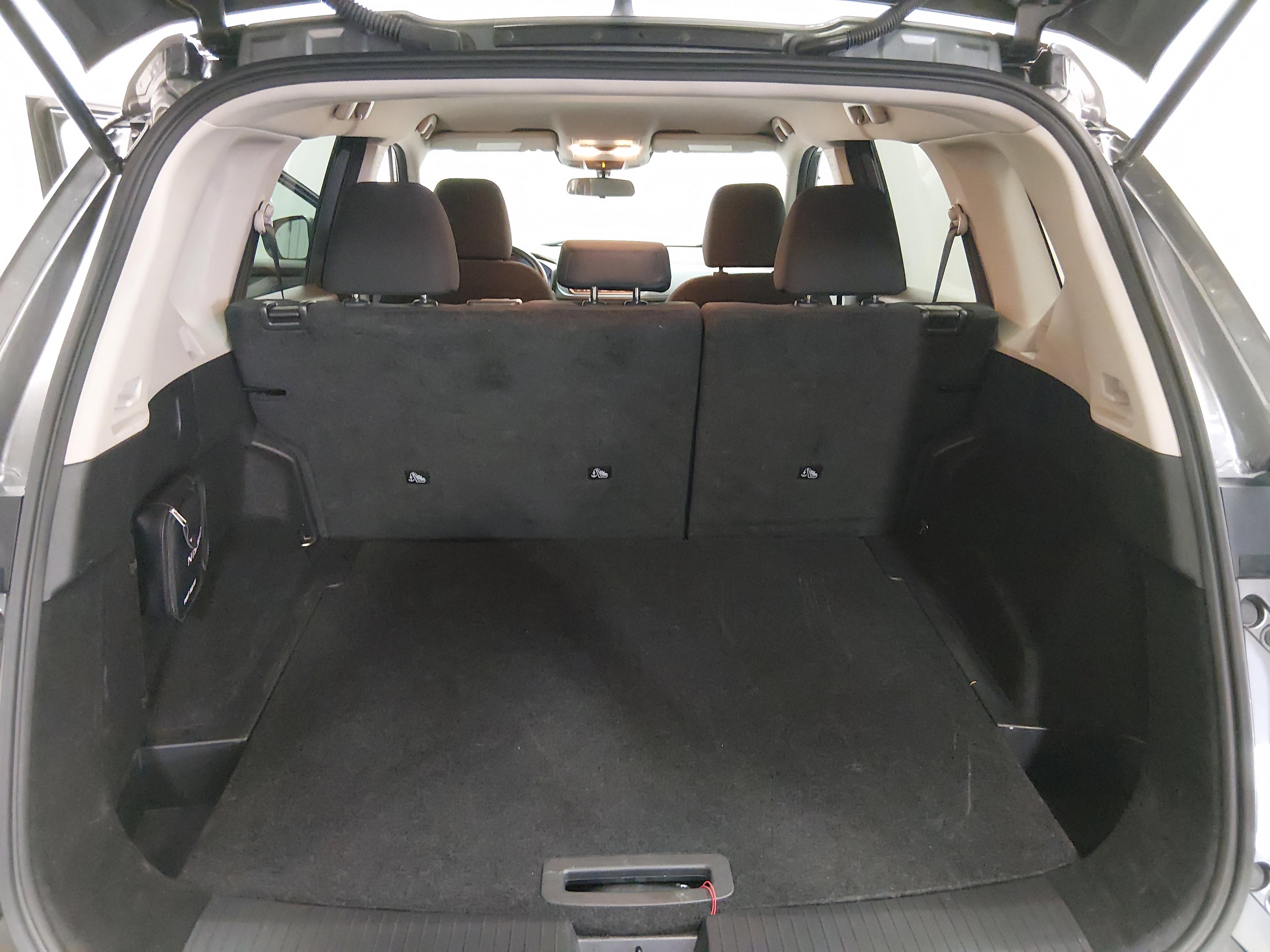 Nissan Rogue Awd S - Thumbnail 11