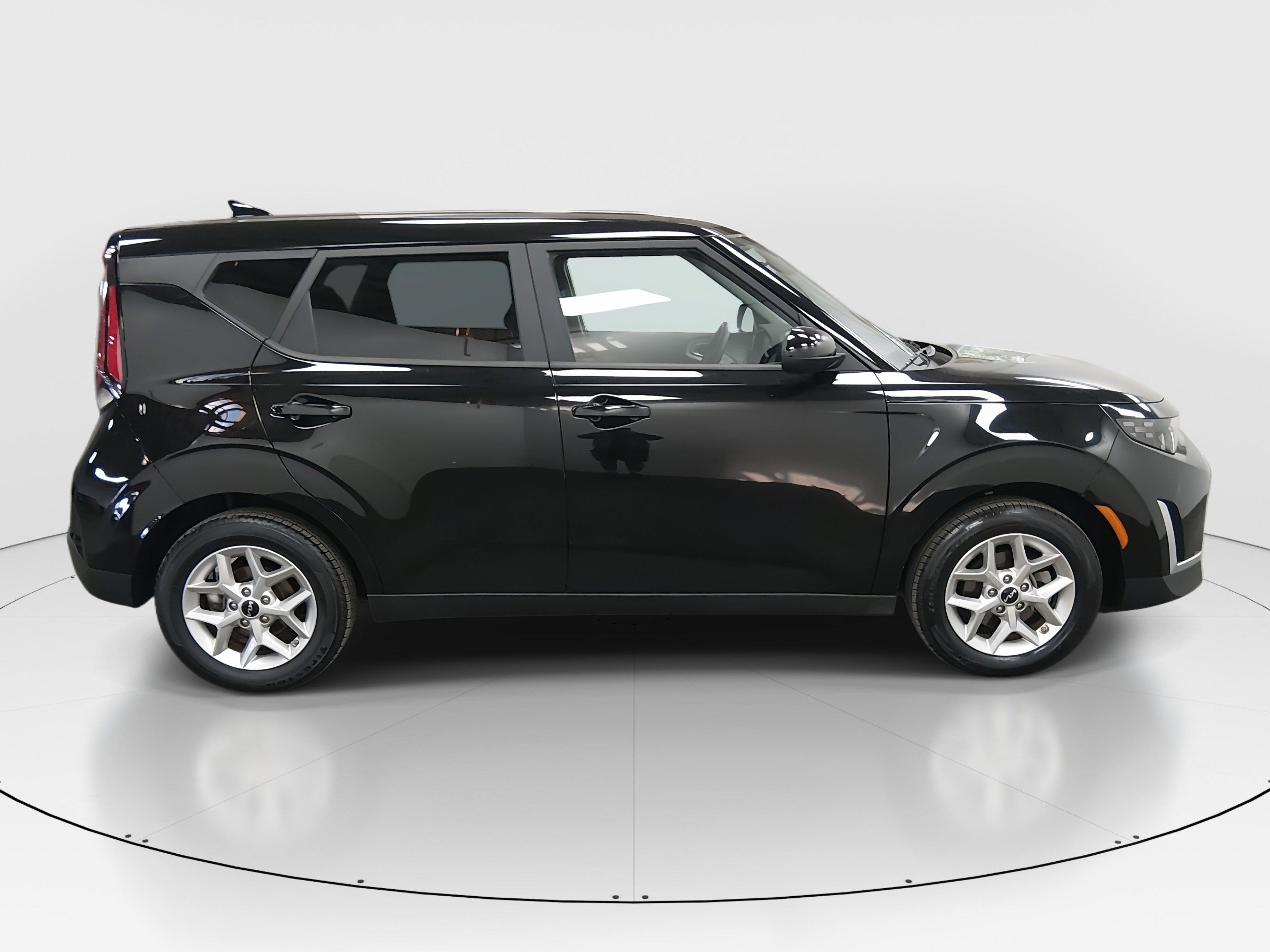 Kia Soul Lx Fwd - Thumbnail 8