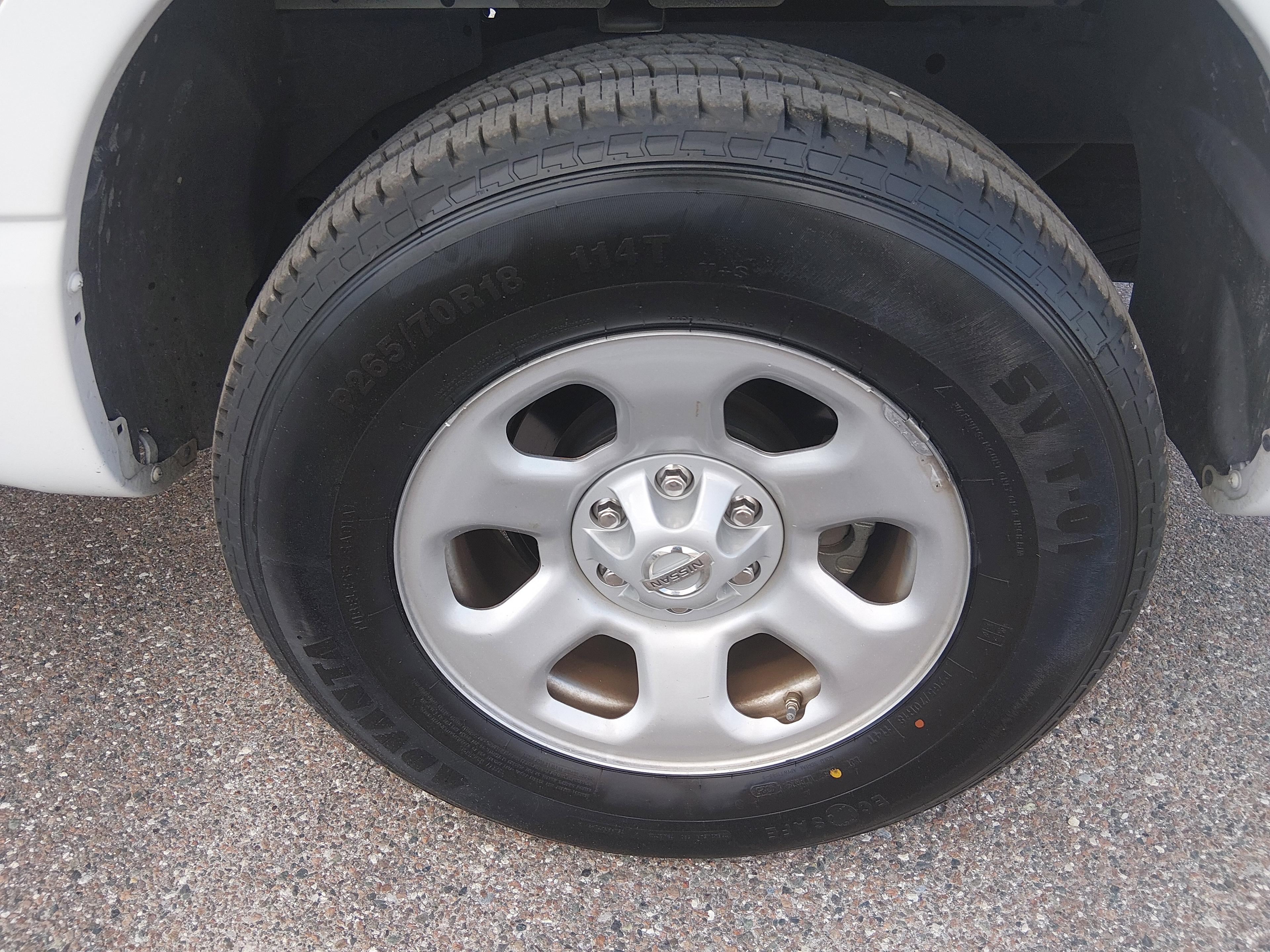 Nissan Titan 4X2 King Cab S - Thumbnail 10