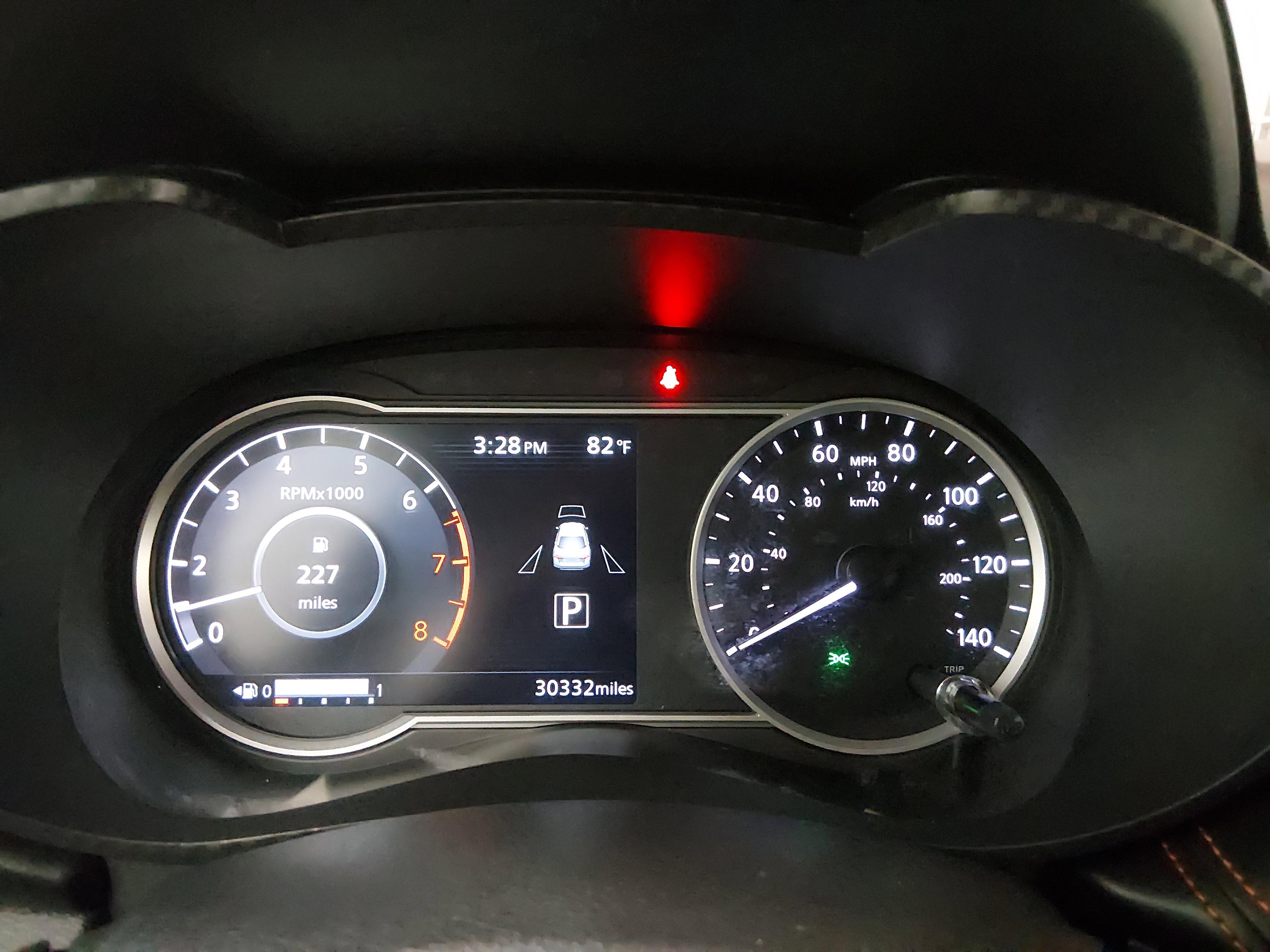 Nissan Versa Sr Cvt - Thumbnail 14