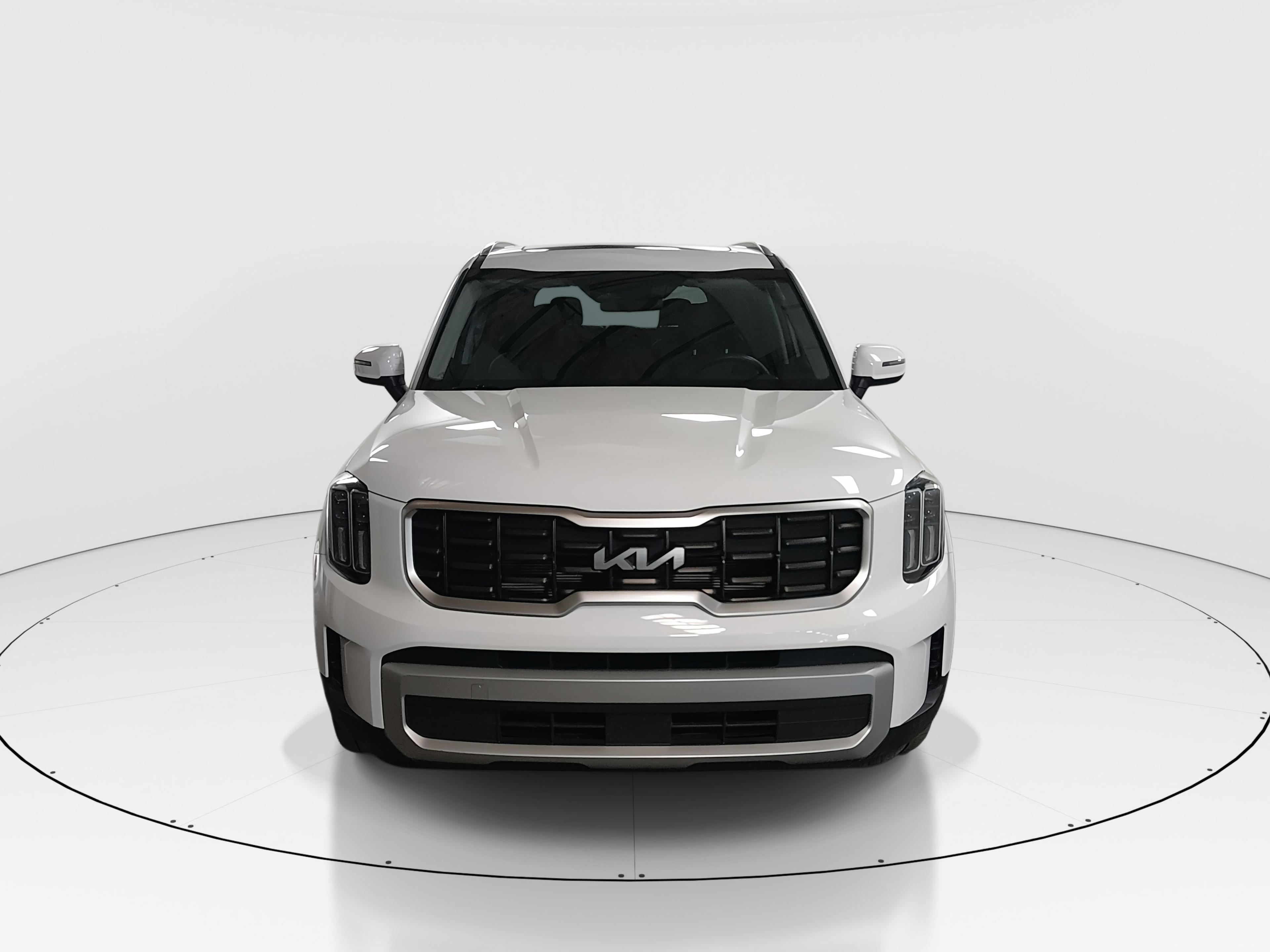 Kia Telluride S Fwd - Thumbnail 2