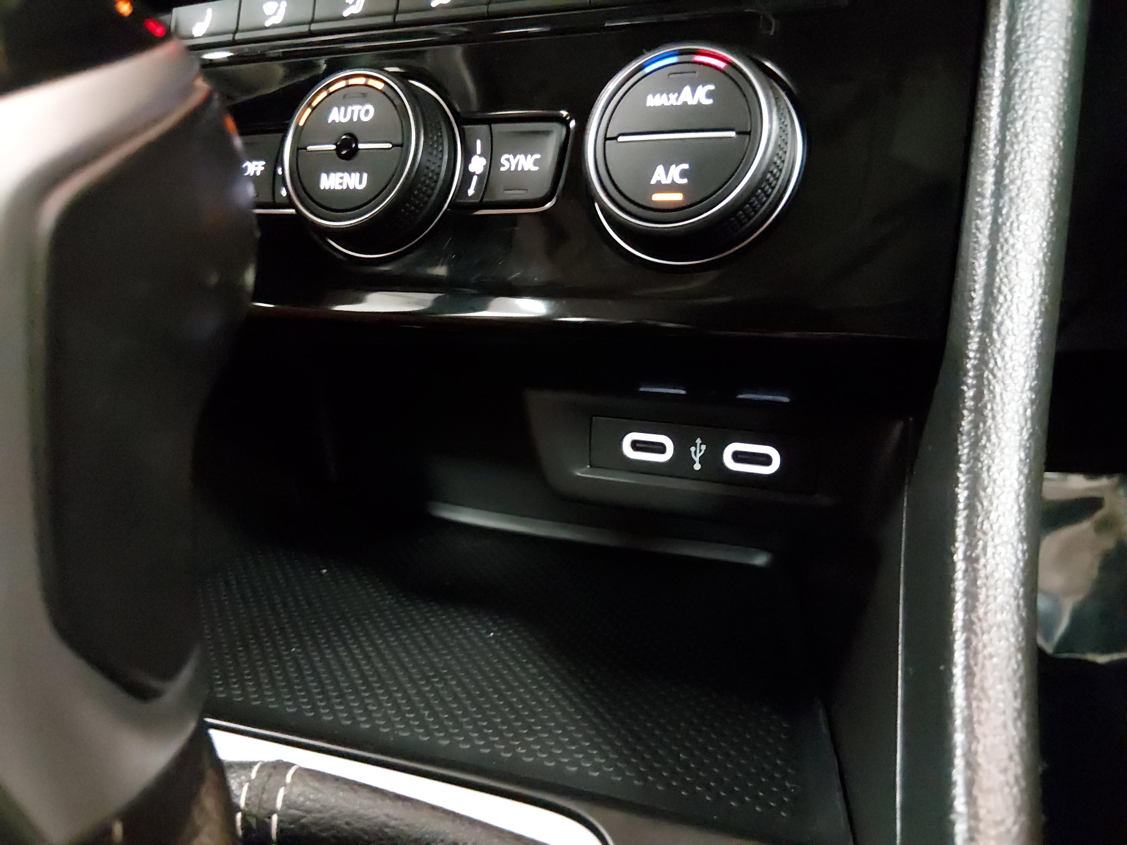 Volkswagen Jetta Se Auto - Thumbnail 19