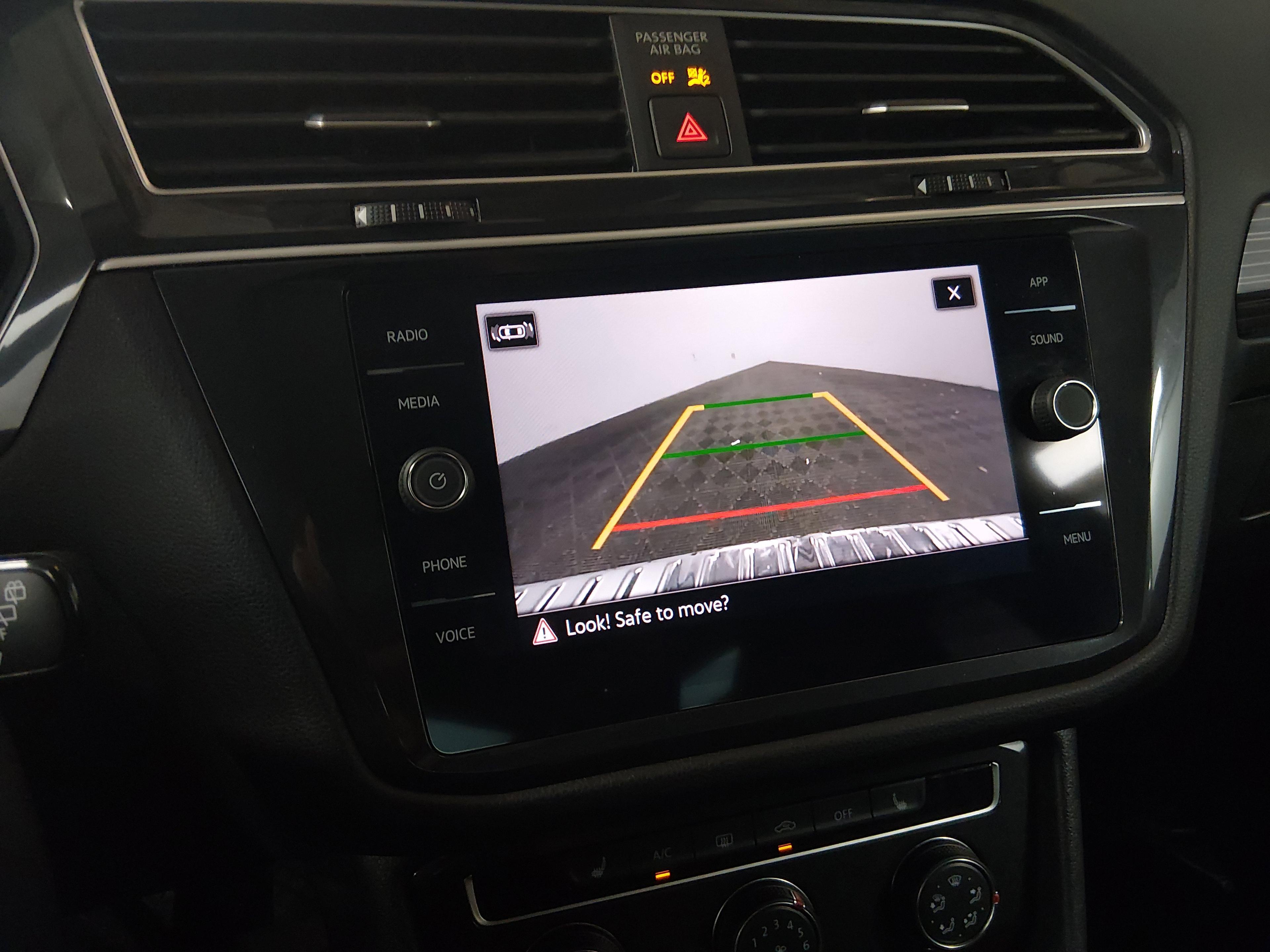 Volkswagen Tiguan 2.0T Wolfsburg Edition Fwd - Thumbnail 16