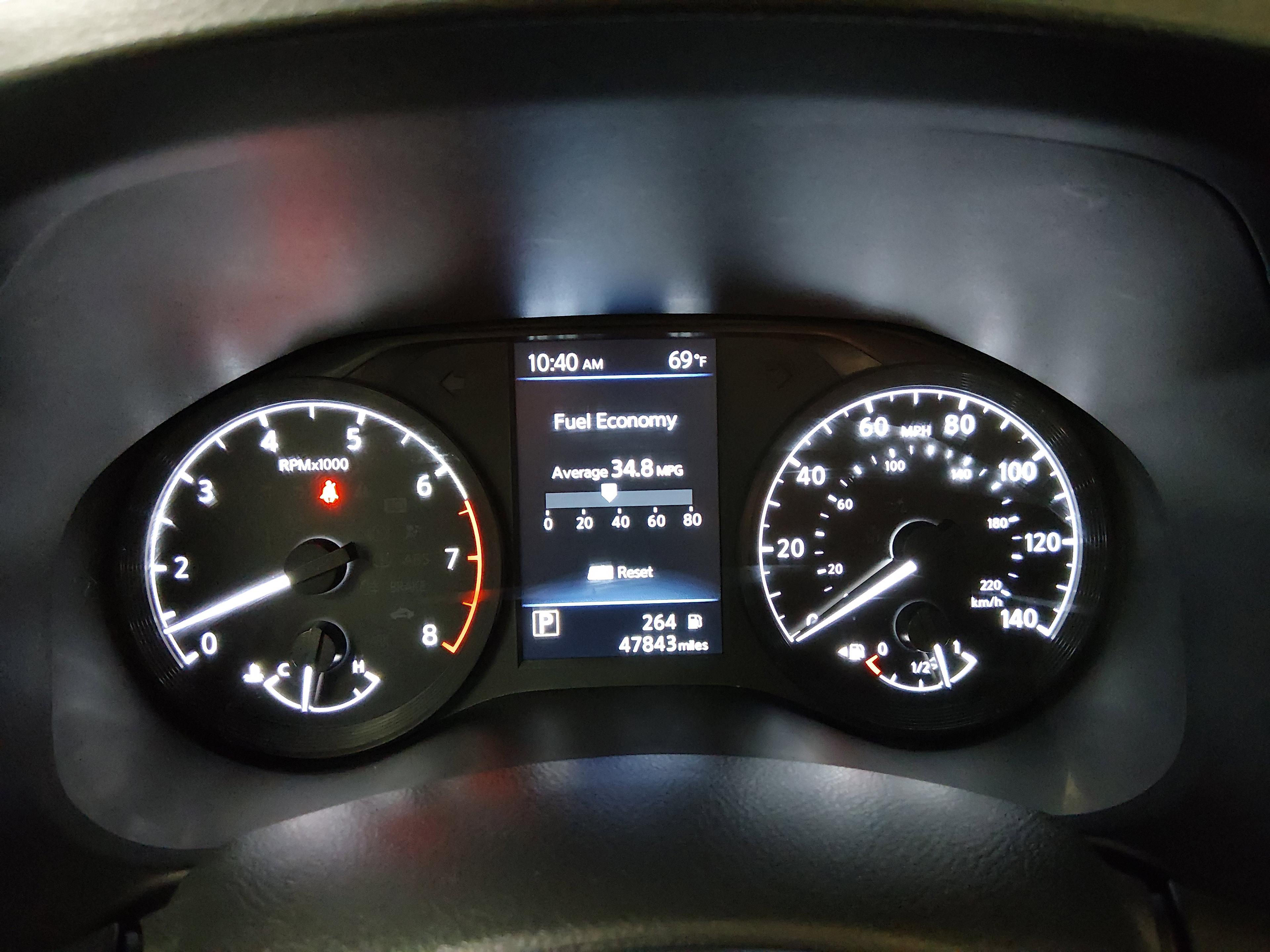 Nissan Altima 2.5 S Sedan - Thumbnail 15