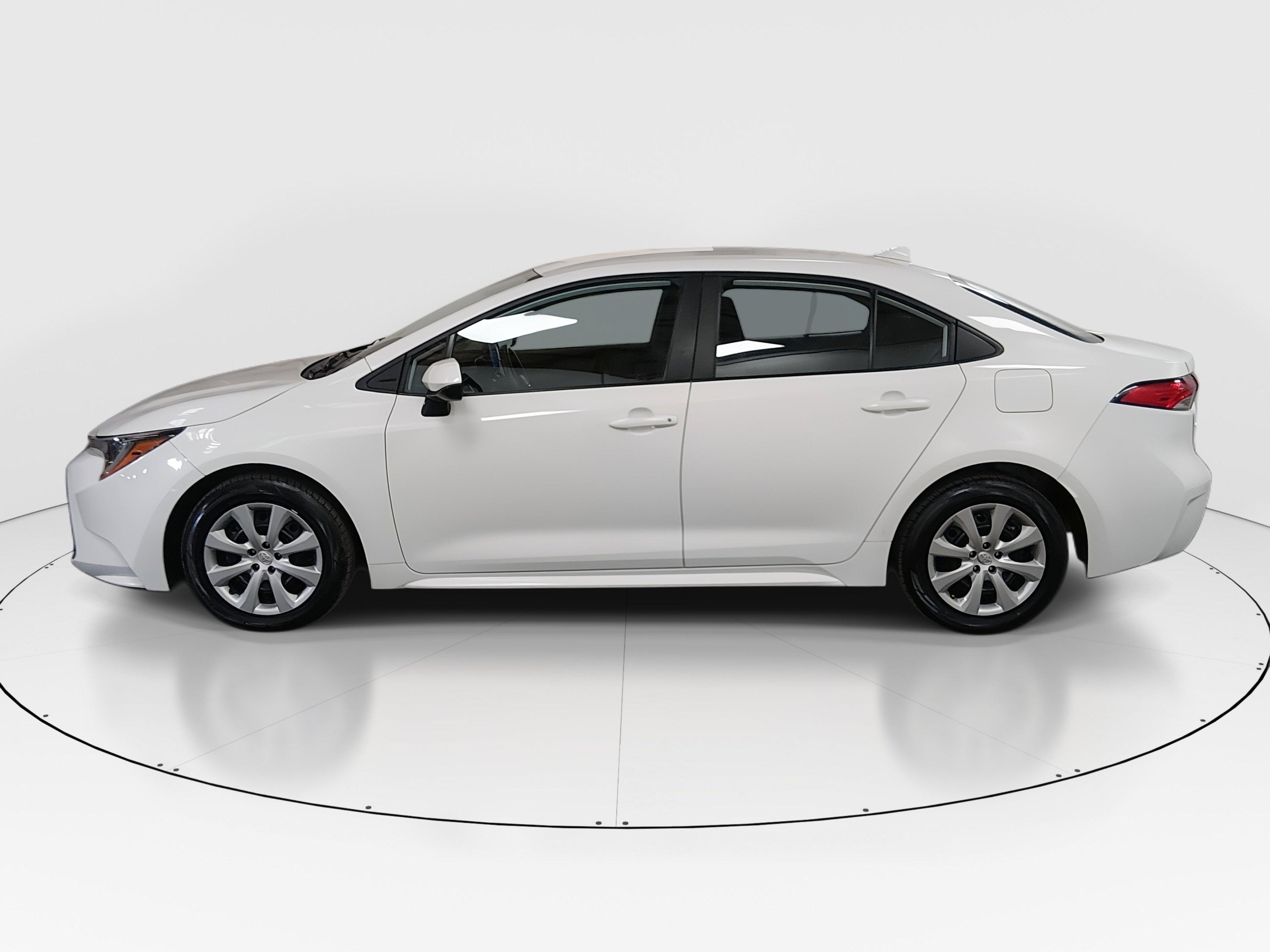 Toyota Corolla Le Cvt - Thumbnail 4