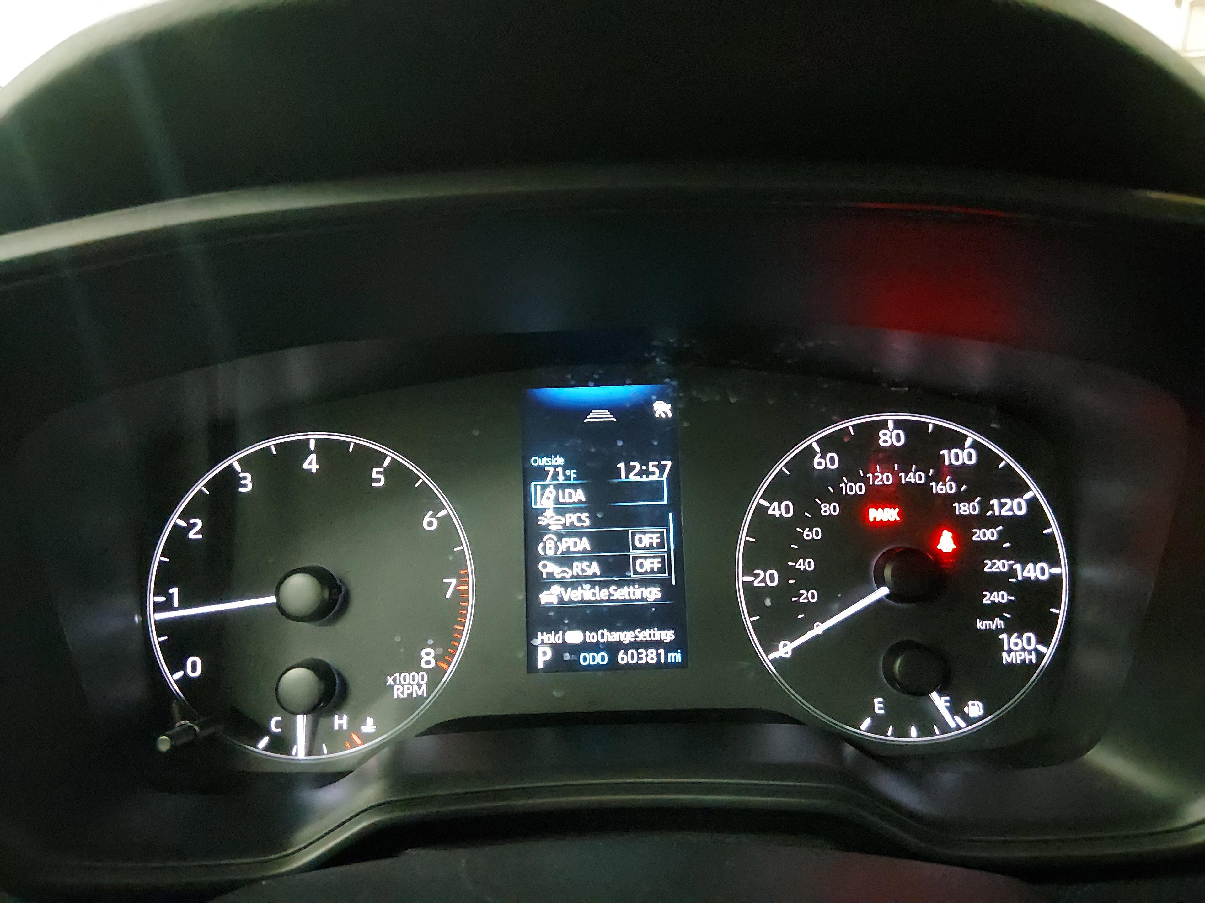 Toyota Corolla Le Cvt - Thumbnail 14