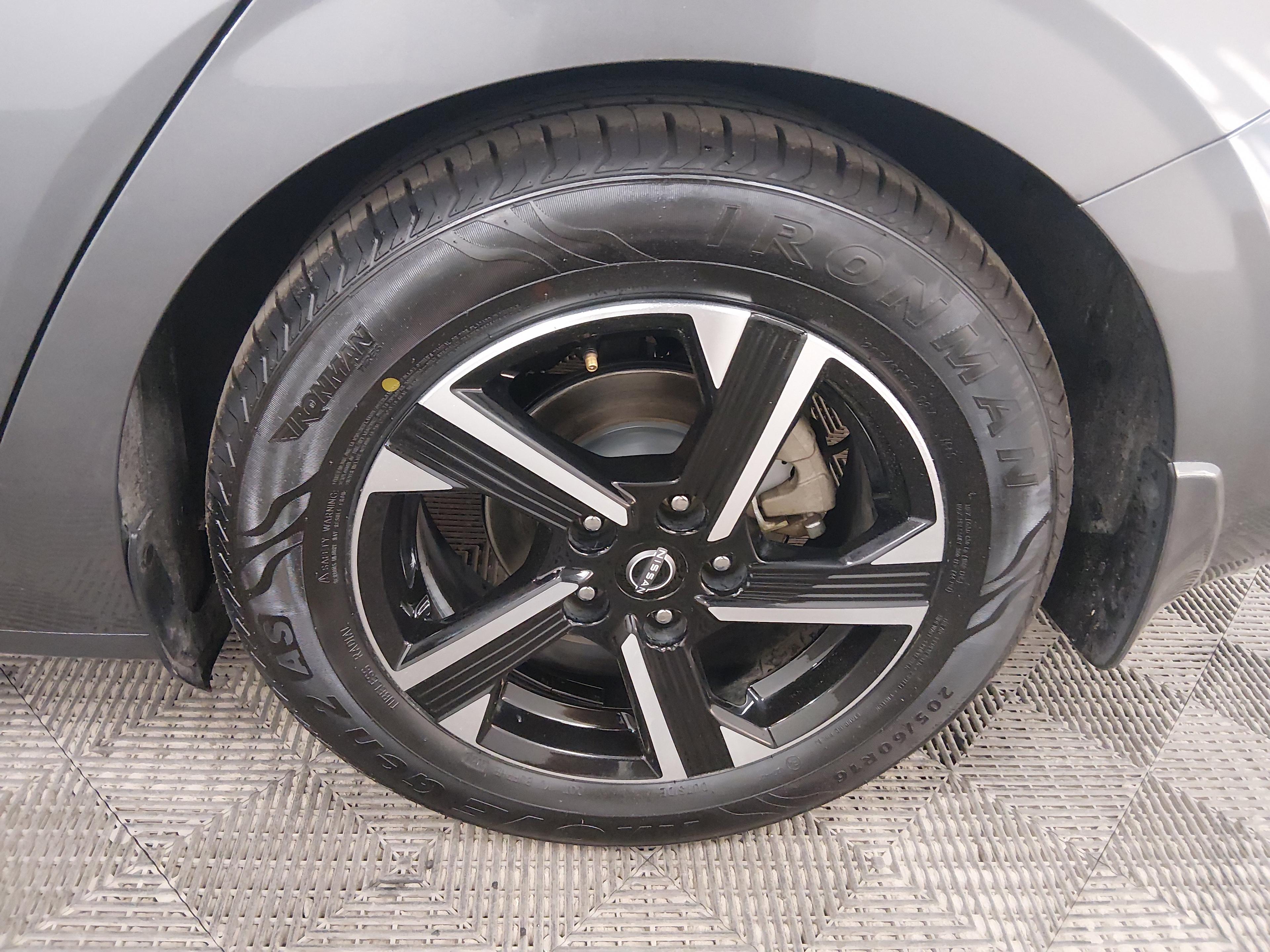 Nissan Sentra Sv Cvt - Thumbnail 10