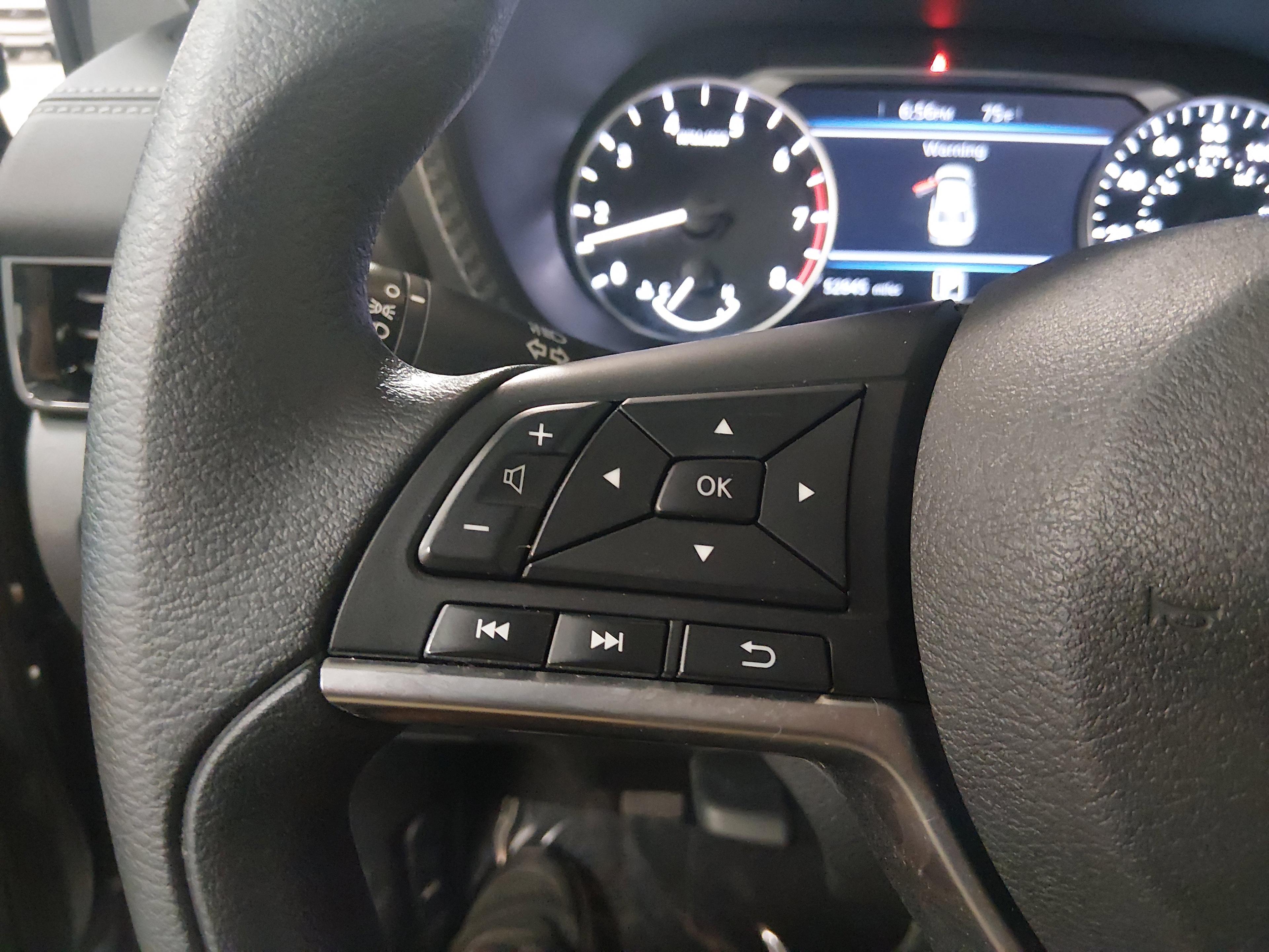 Nissan Sentra Sv Cvt - Thumbnail 12