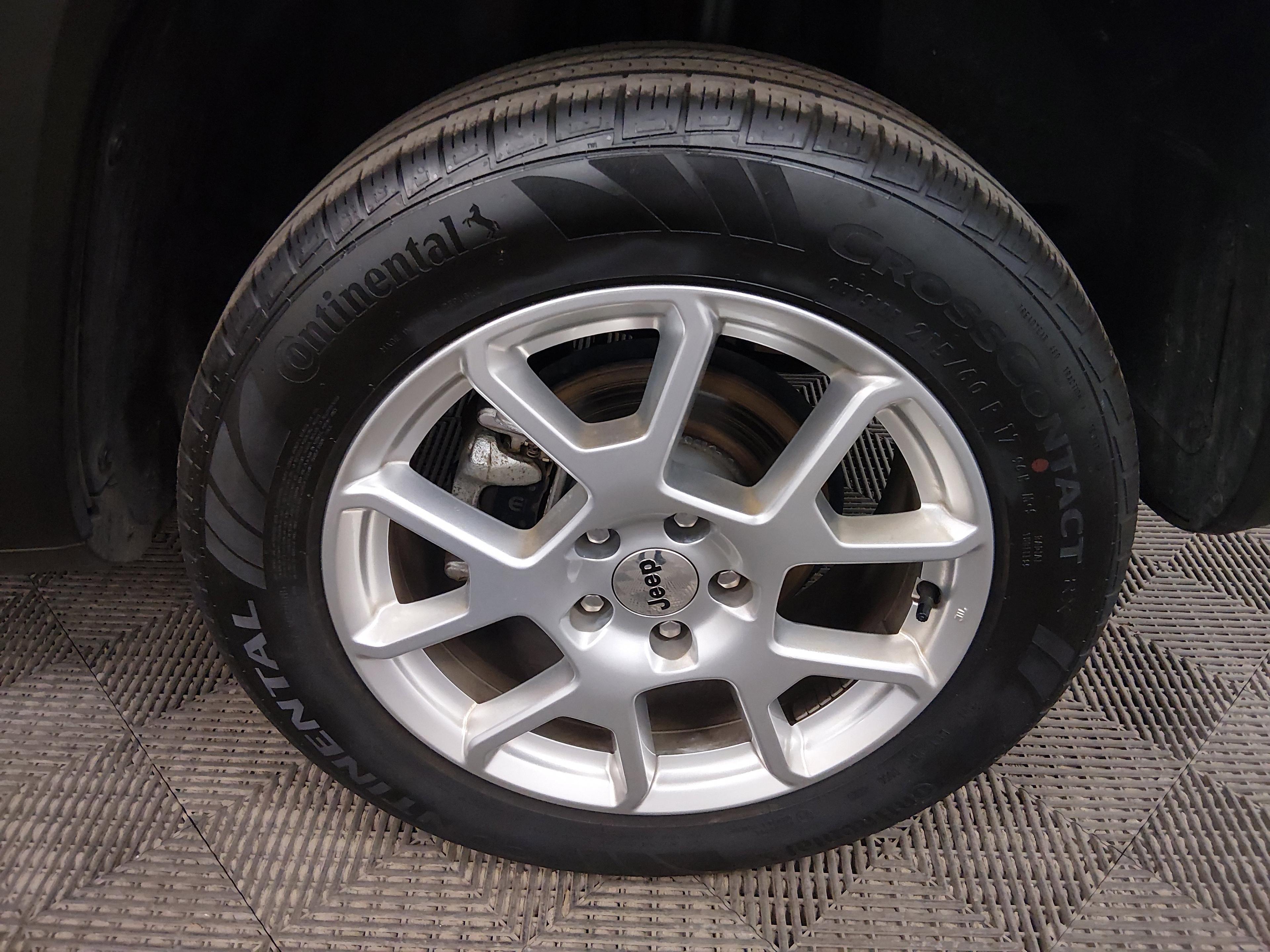 Jeep Renegade Latitude 4X4 - Thumbnail 10