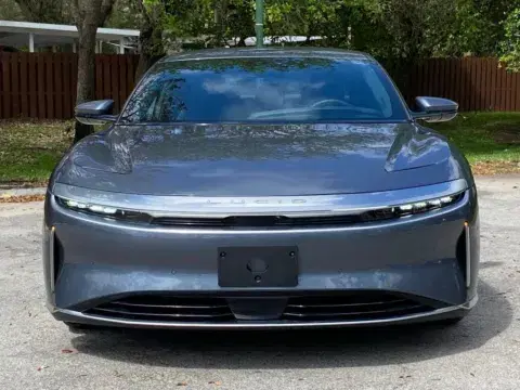 Lucid Air Touring - Thumbnail 3