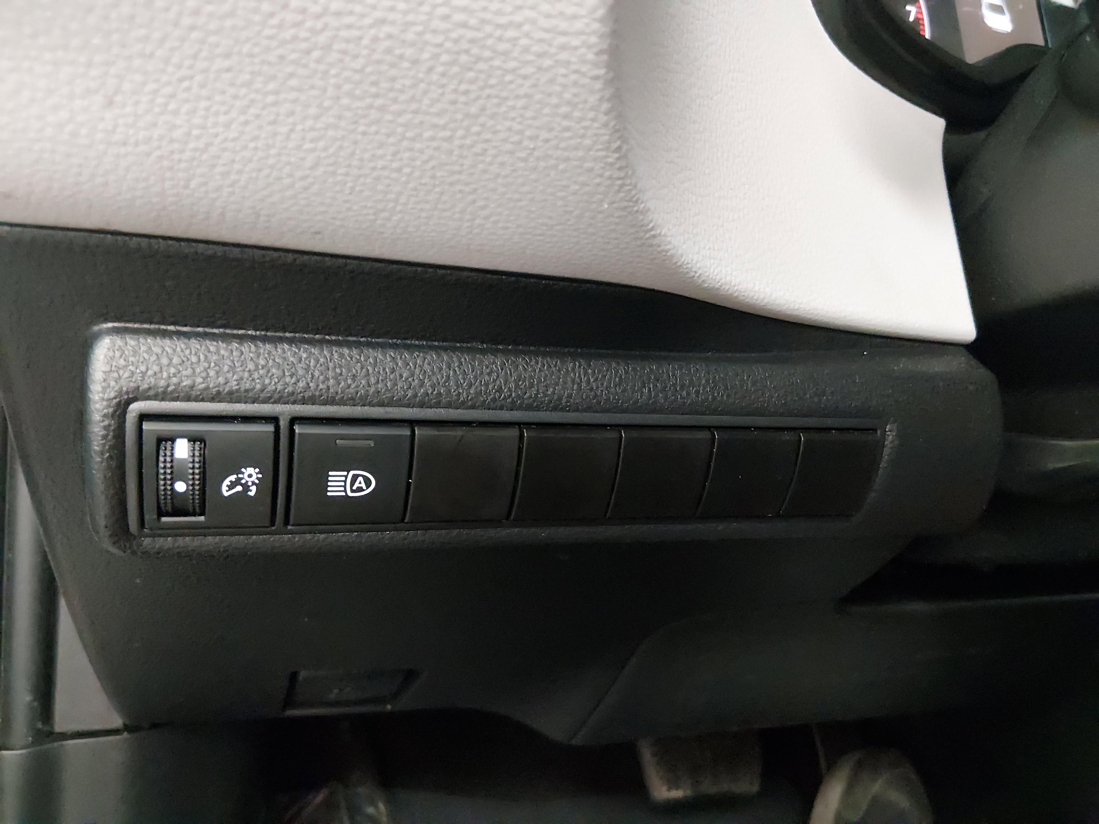 Toyota Corolla Se Cvt - Thumbnail 13