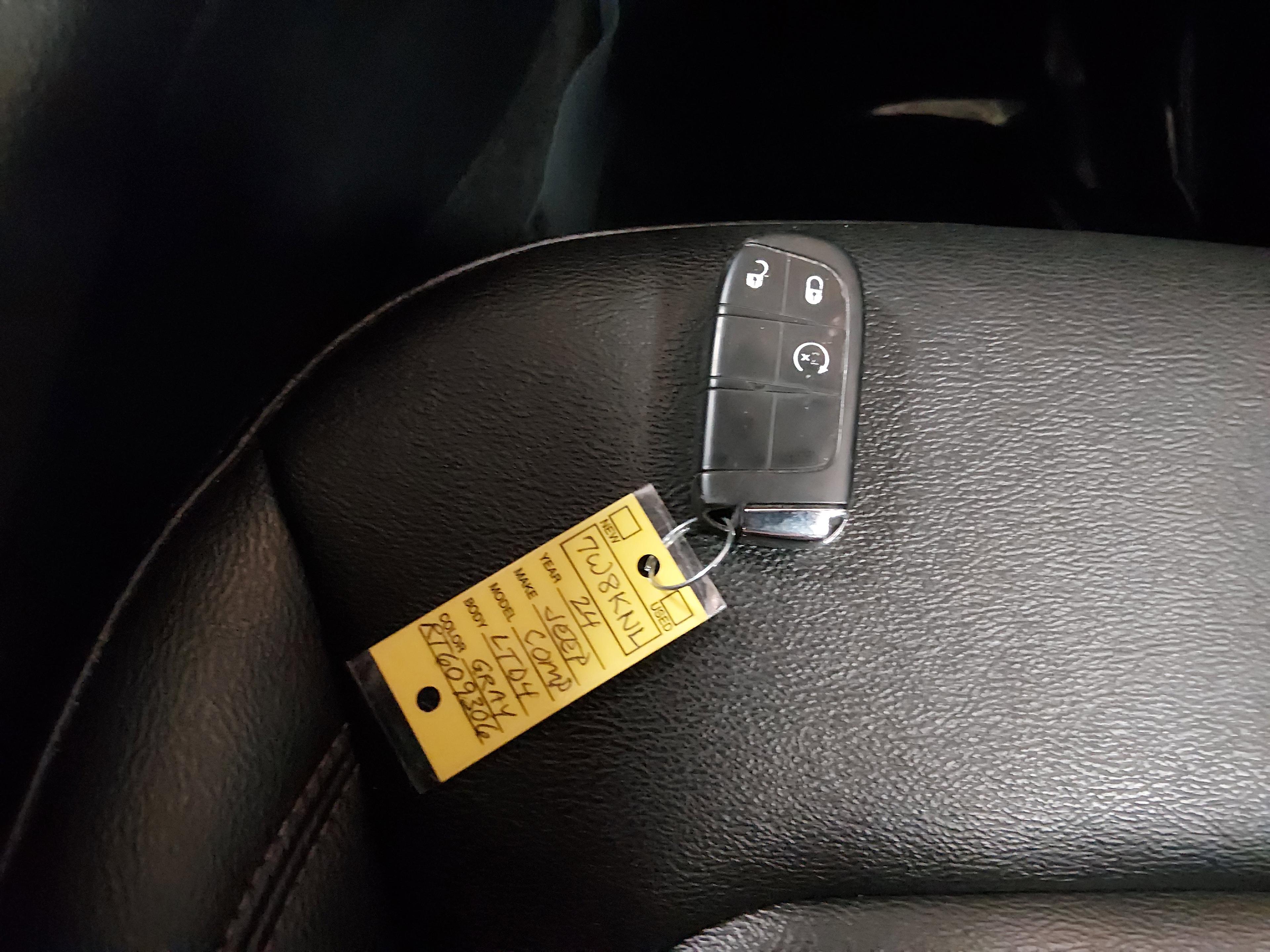 Jeep Compass Limited 4X4 - Thumbnail 15