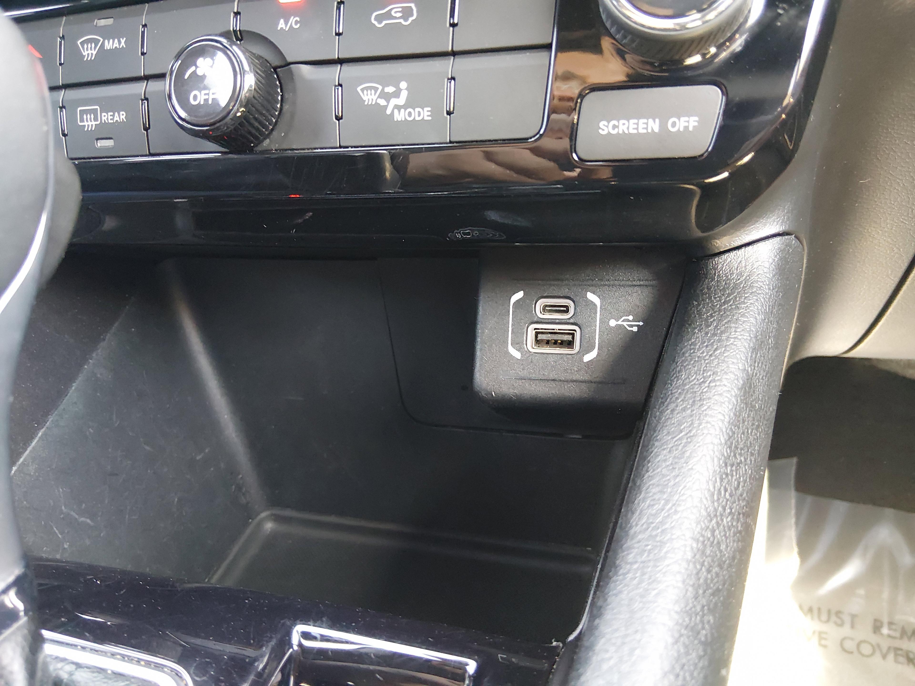 Jeep Compass Latitude 4X4 - Thumbnail 18