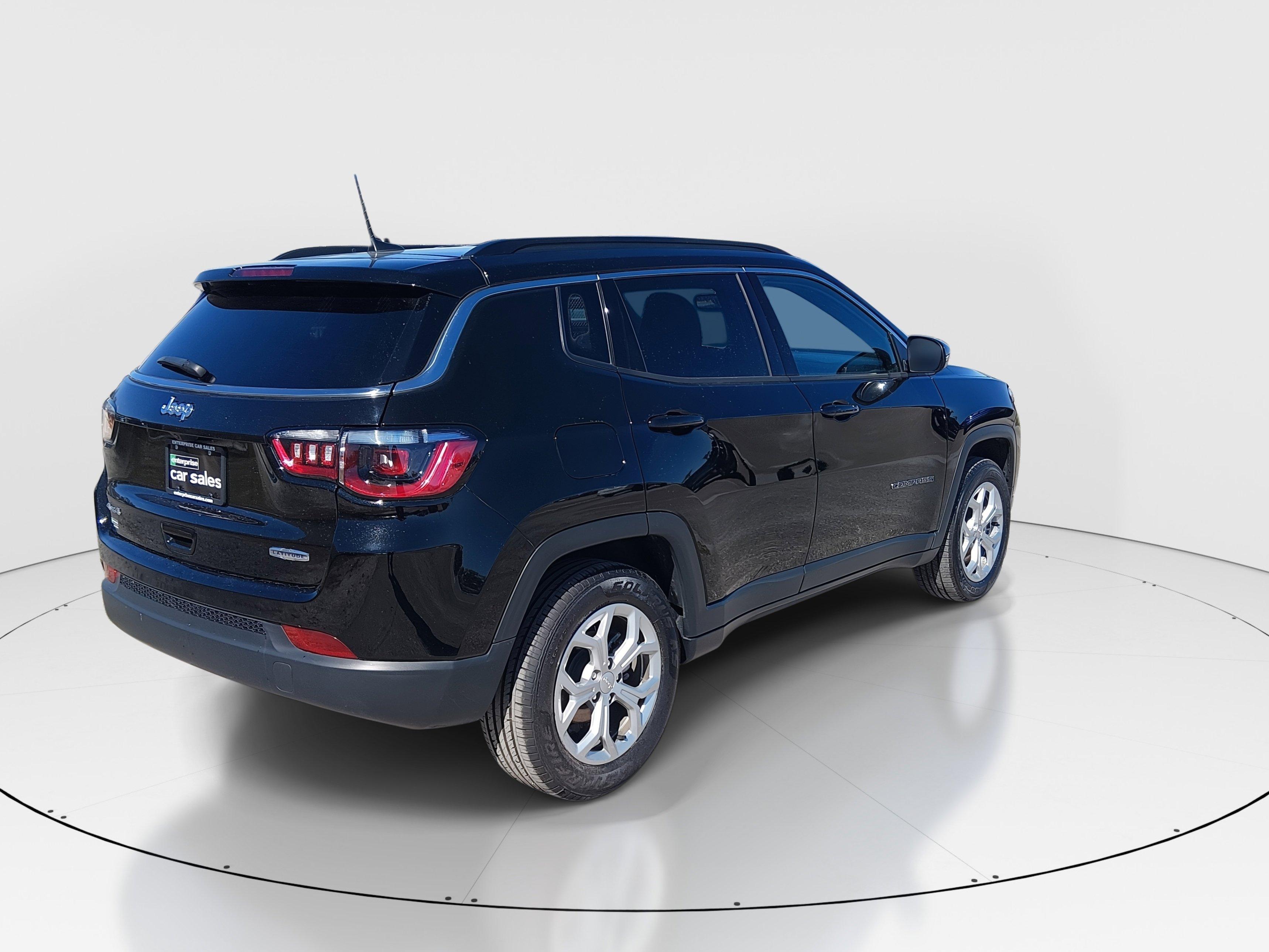 Jeep Compass Latitude 4X4 - Thumbnail 7