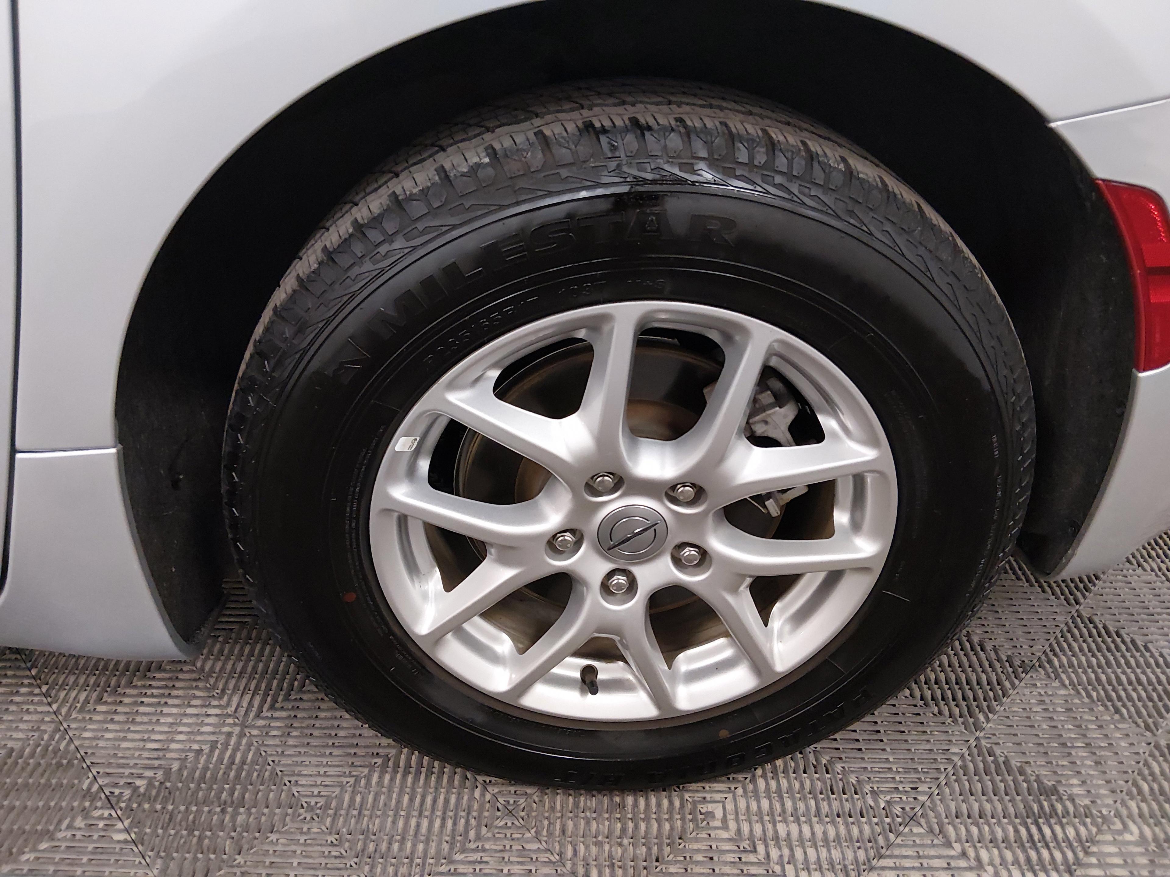 Chrysler Pacifica Touring L Fwd - Thumbnail 10