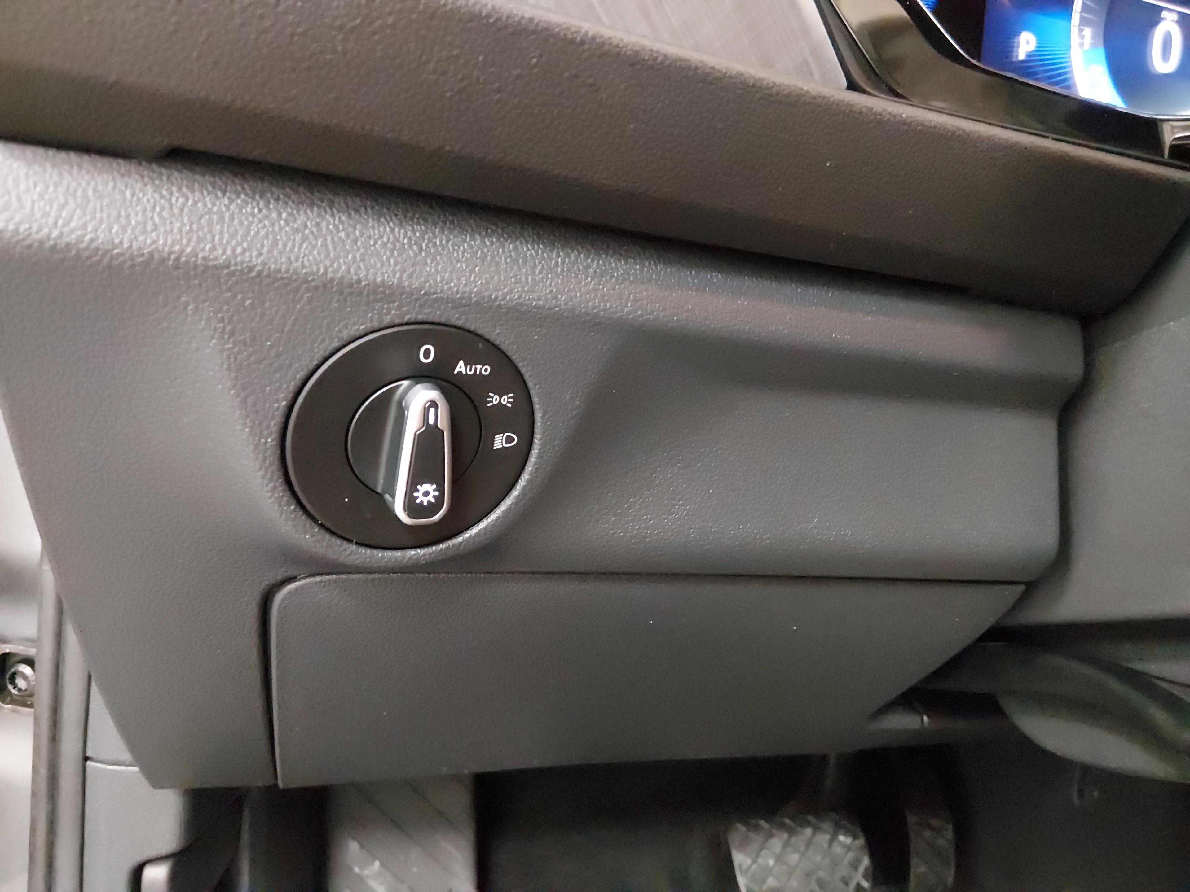 Volkswagen Jetta Se Auto - Thumbnail 13