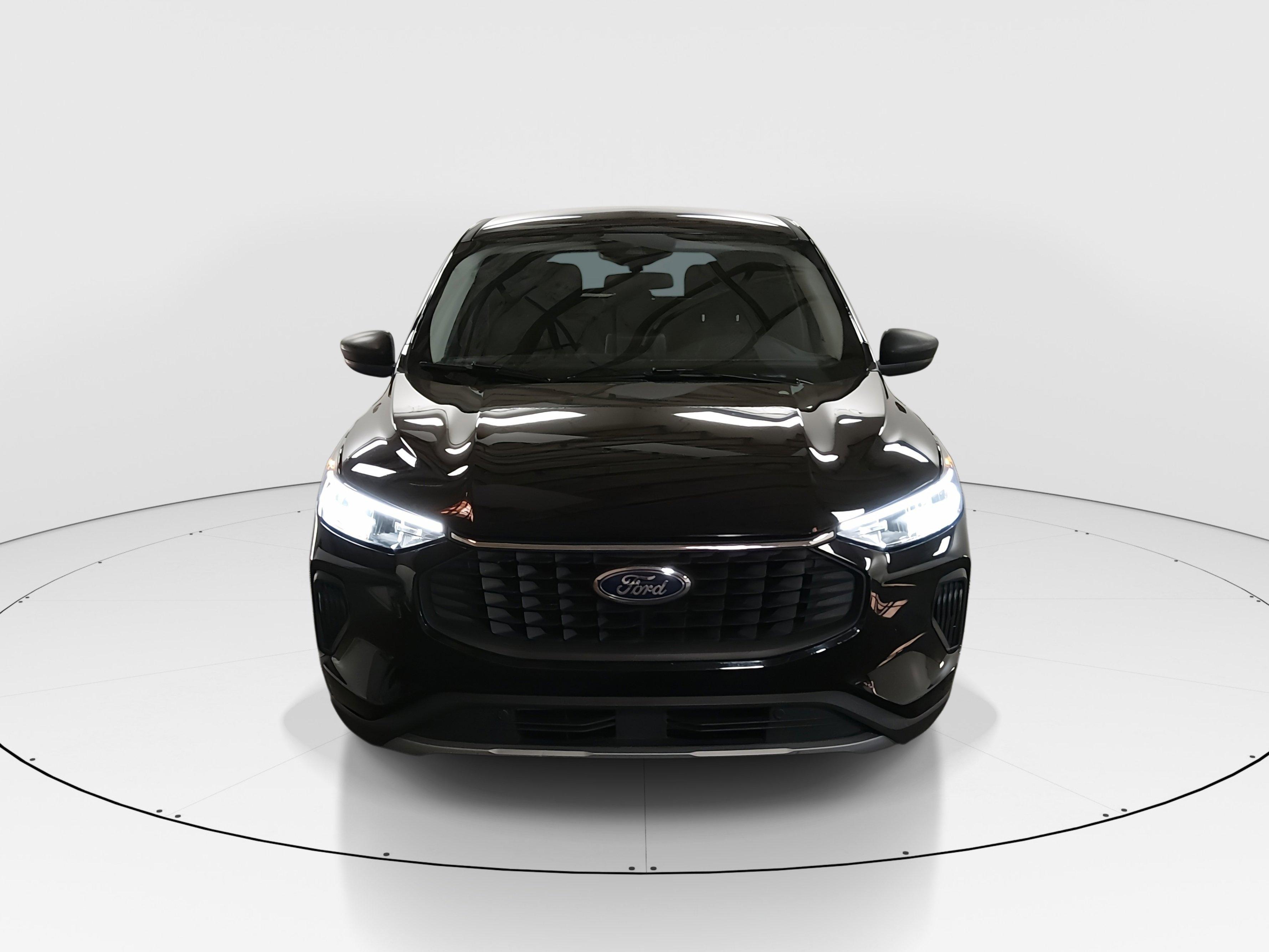 Ford Escape Active Fwd - Thumbnail 2