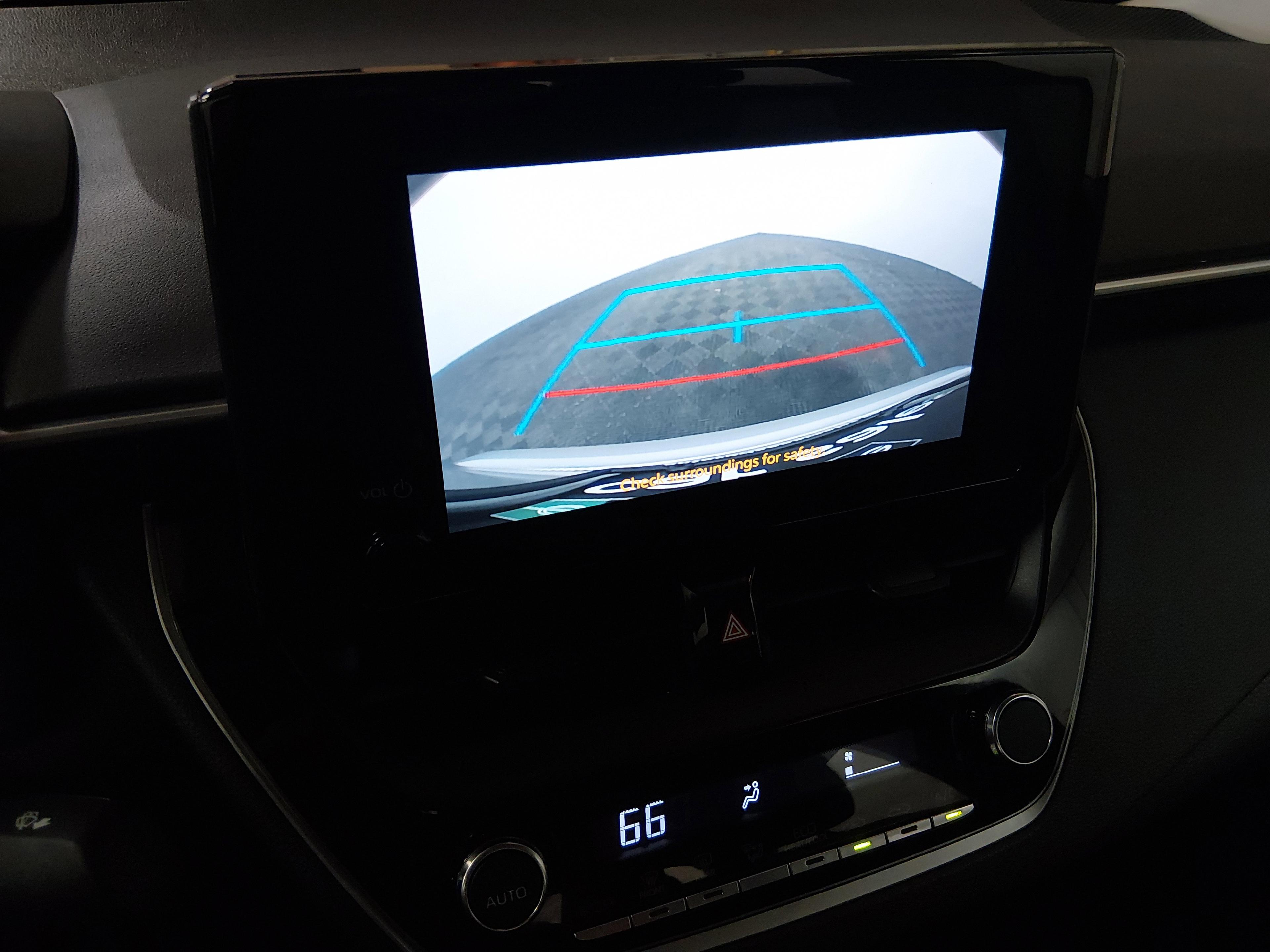 Toyota Corolla Le Cvt - Thumbnail 16