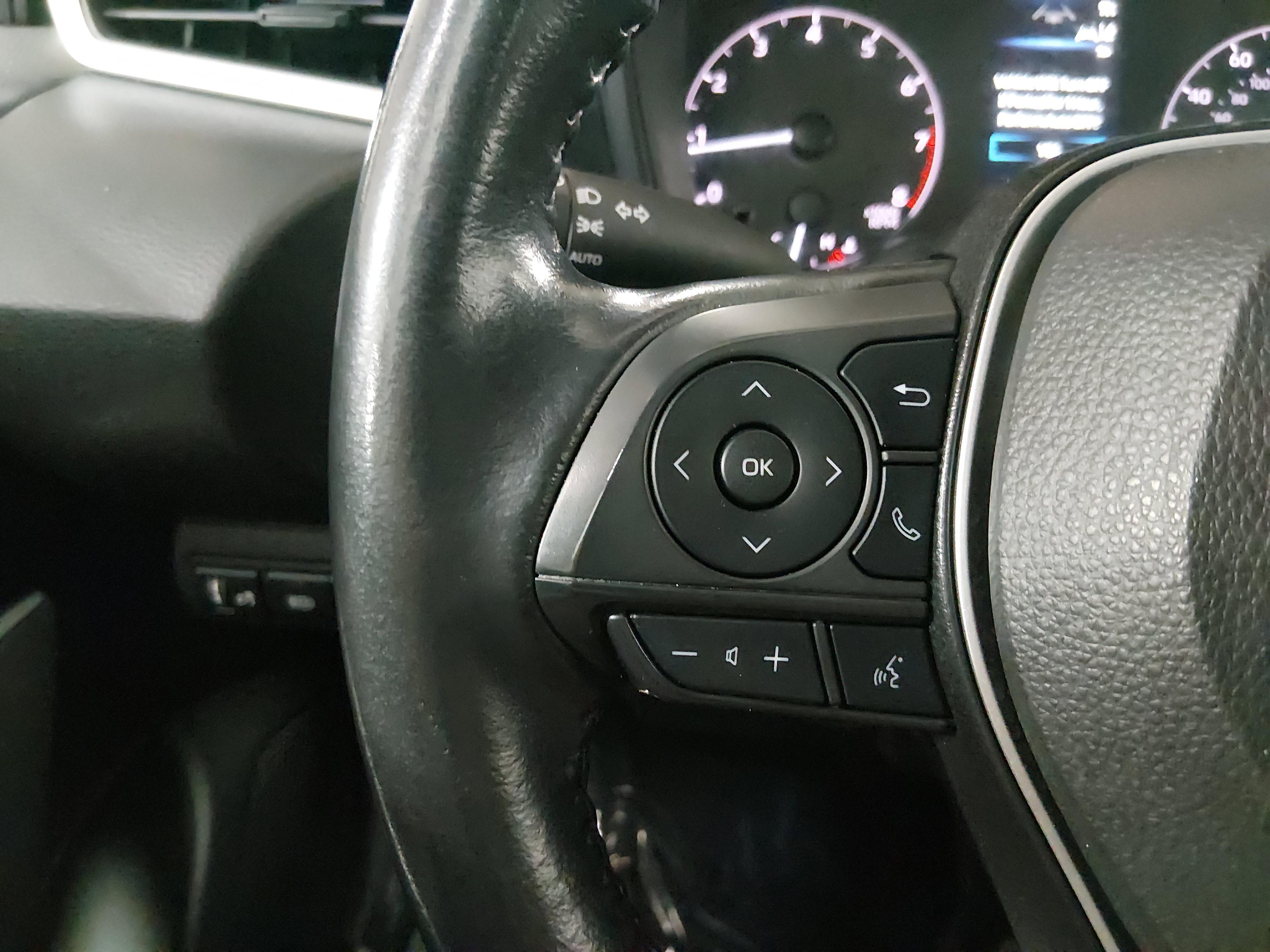 Toyota Corolla Se Cvt - Thumbnail 12