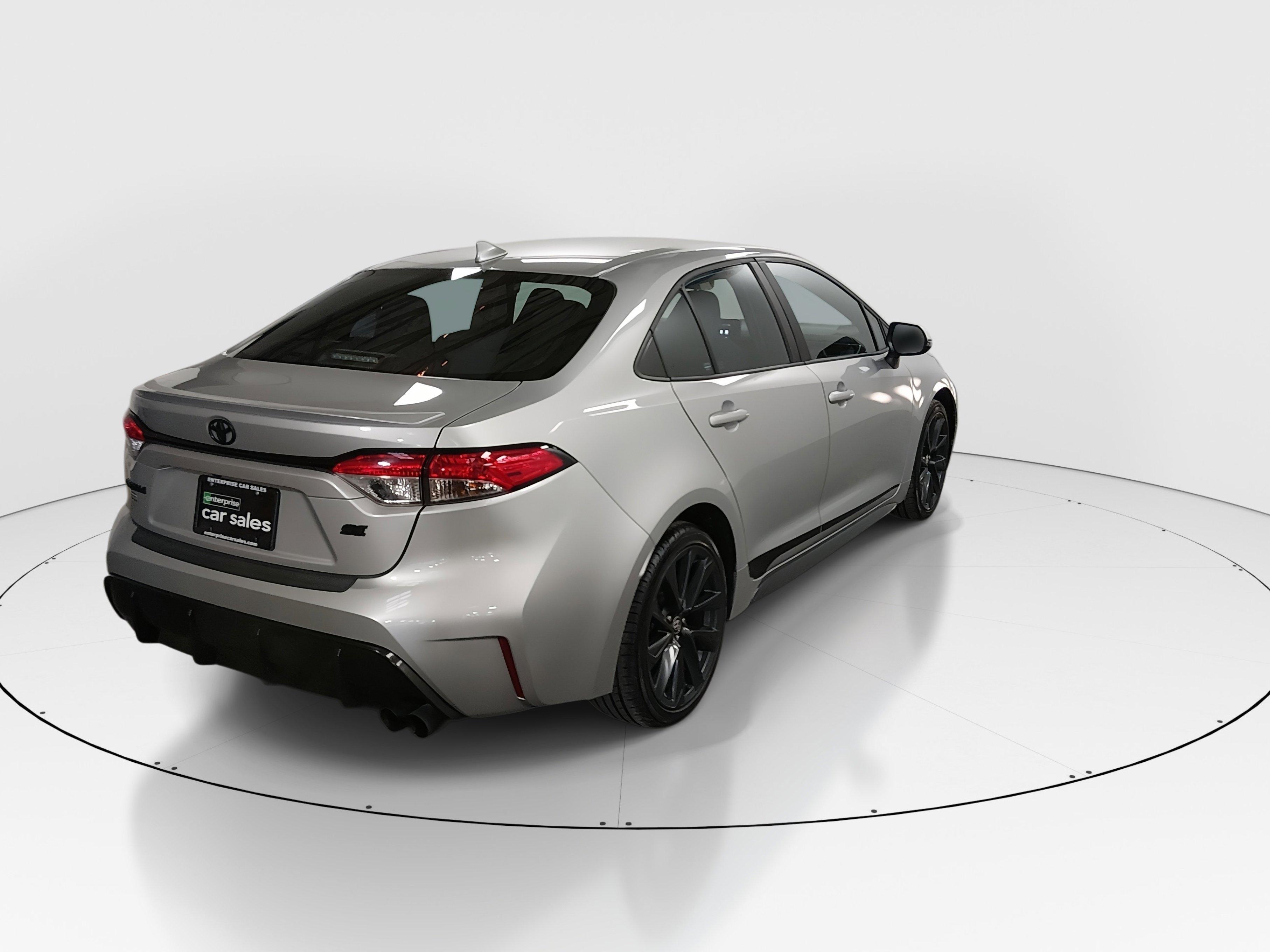 Toyota Corolla Se Cvt - Thumbnail 7