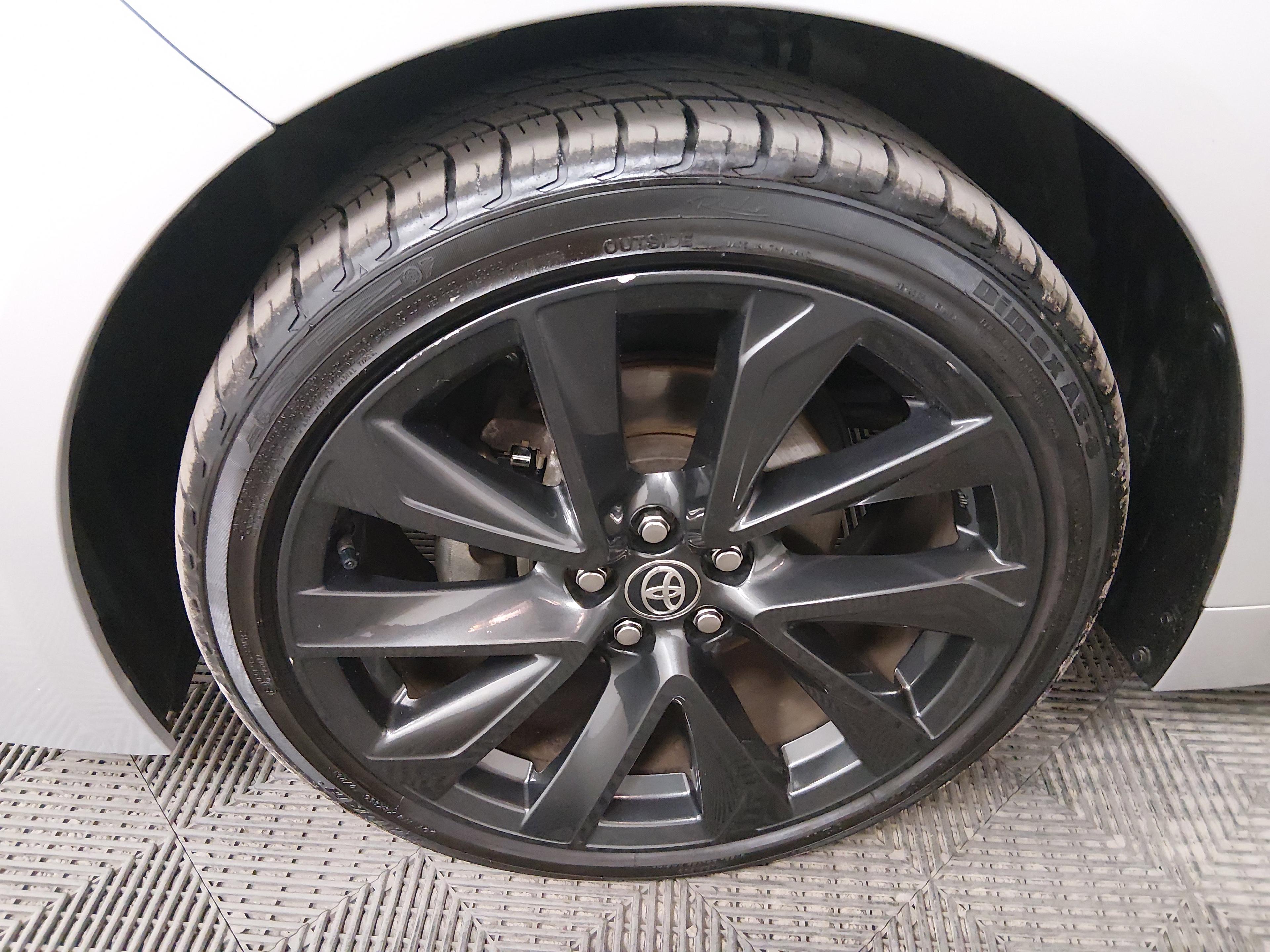 Toyota Corolla Se Cvt - Thumbnail 10