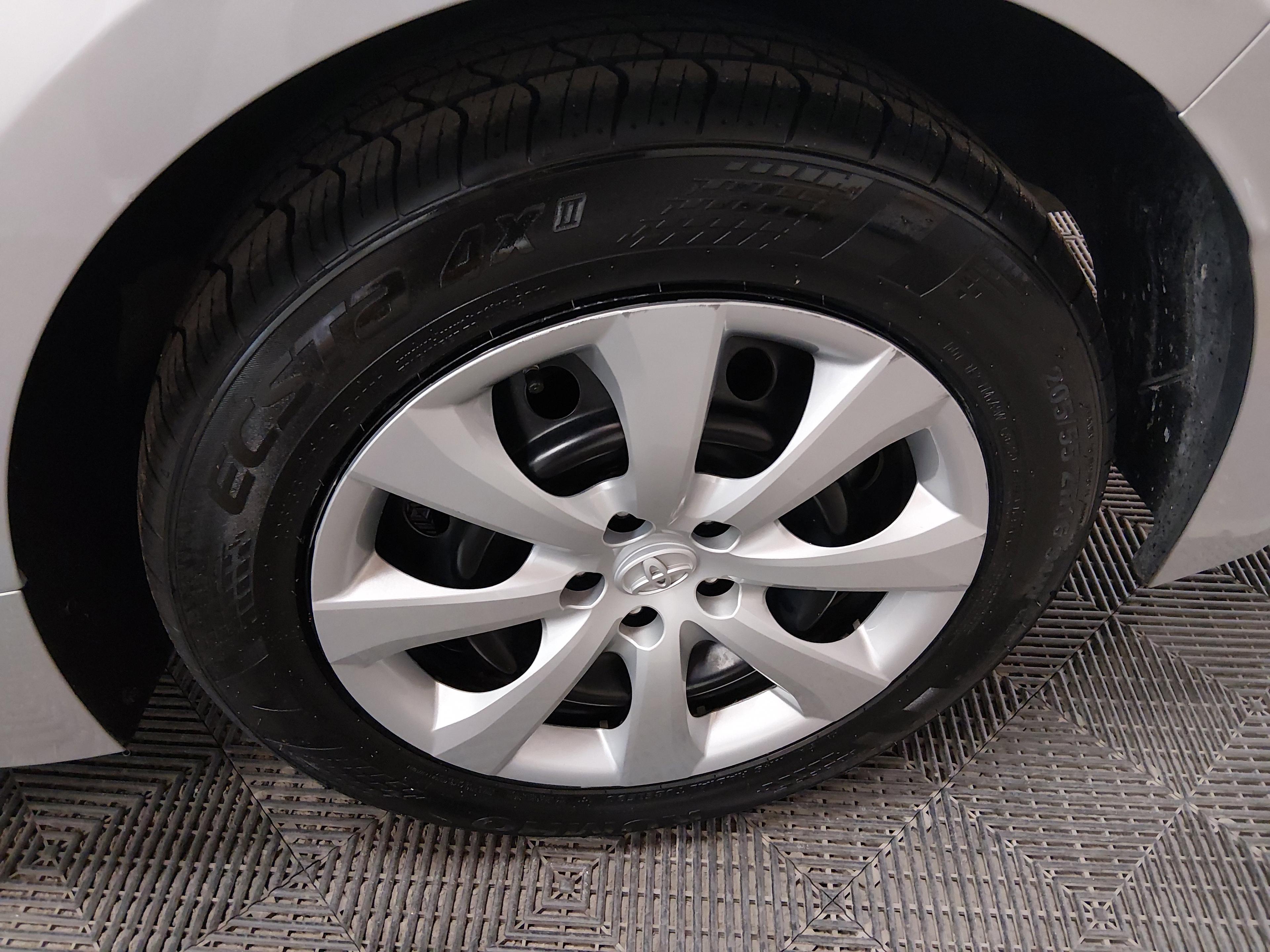 Toyota Corolla Le Cvt - Thumbnail 10