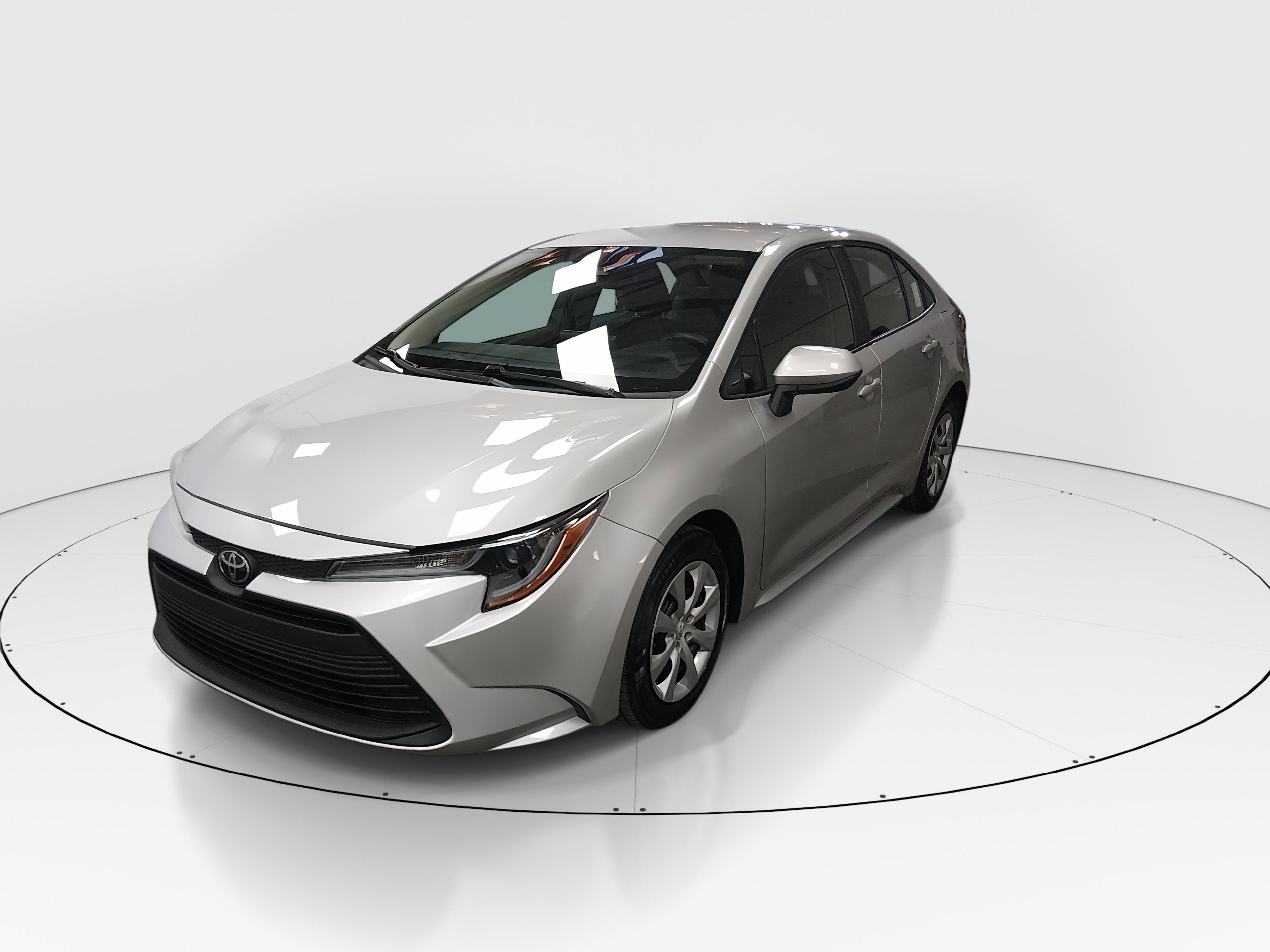 Toyota Corolla Le Cvt - Thumbnail 3