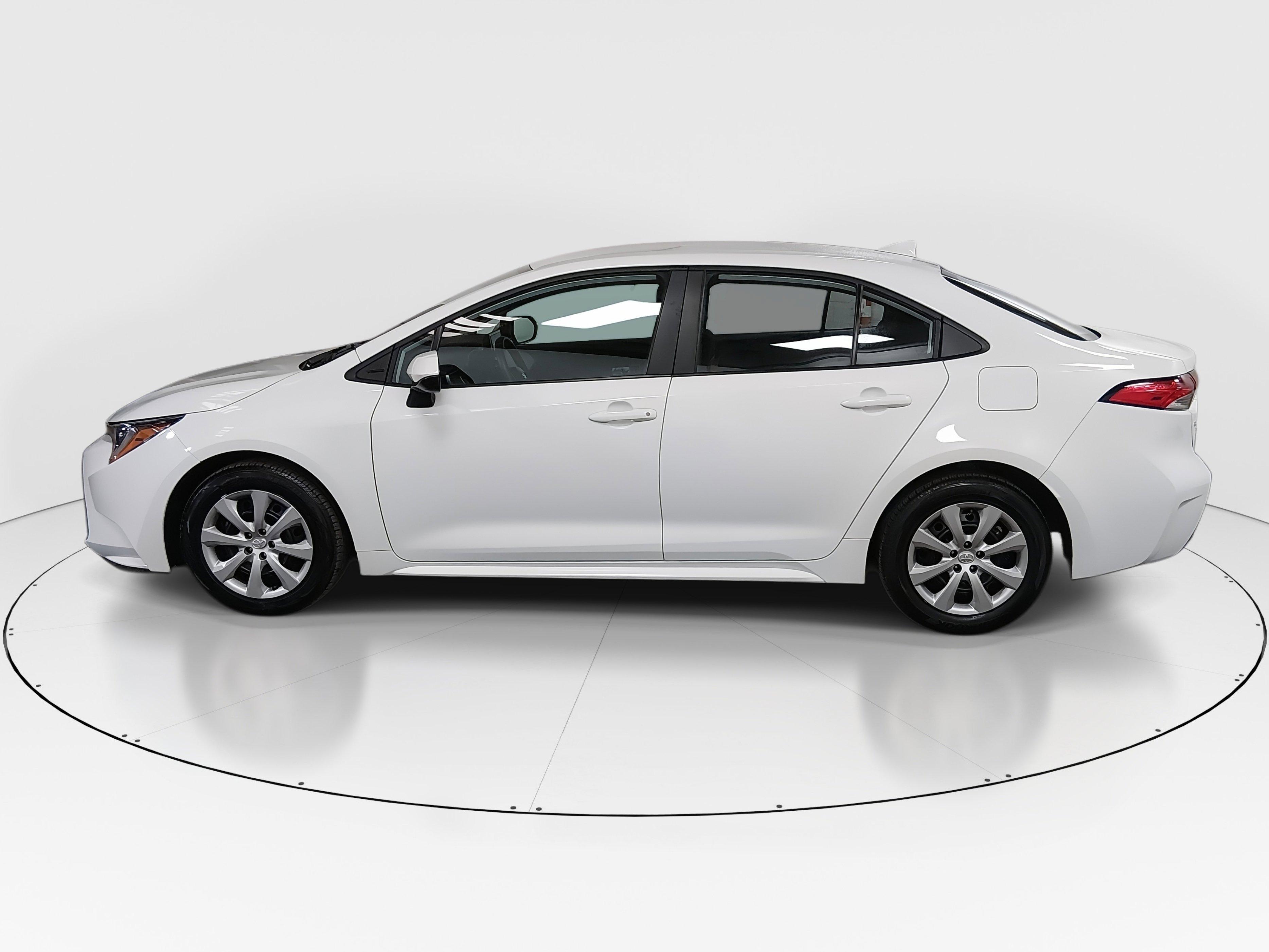 Toyota Corolla Le Cvt - Thumbnail 4