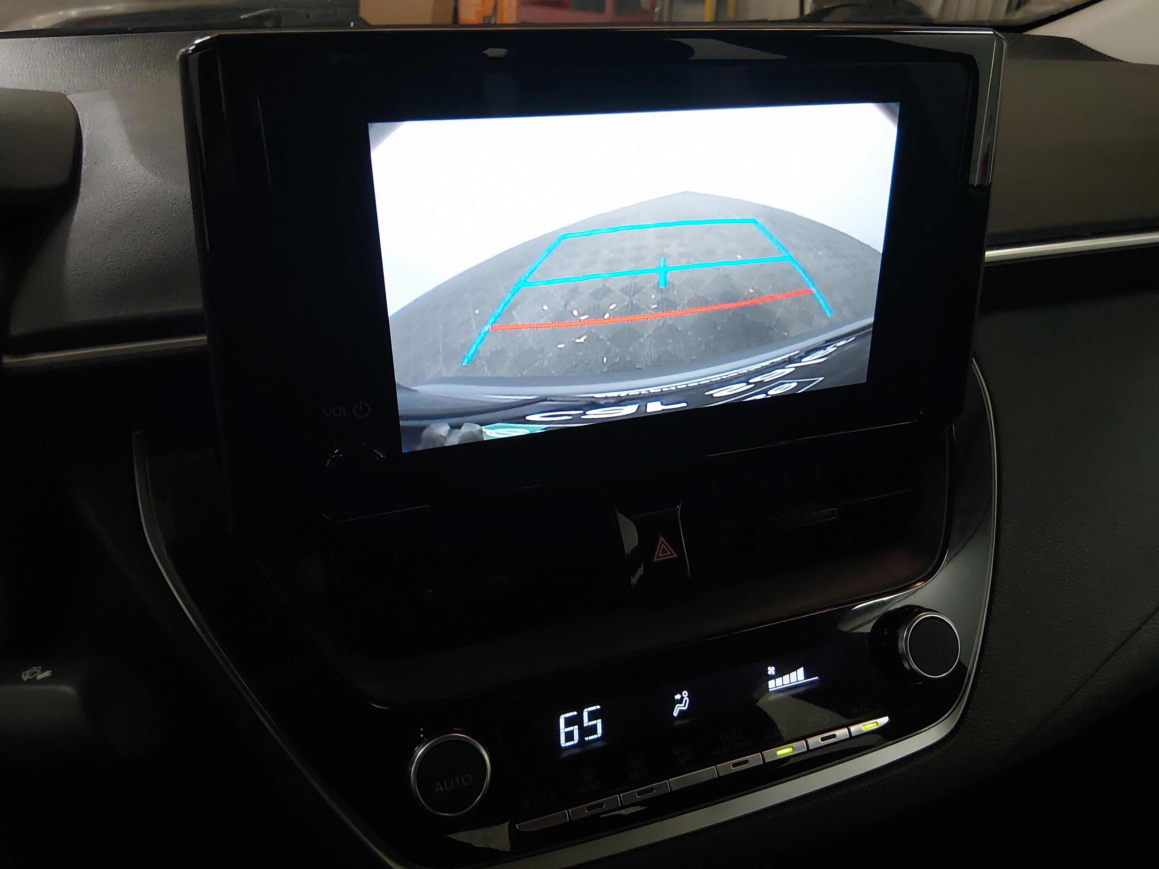 Toyota Corolla Le Cvt - Thumbnail 16